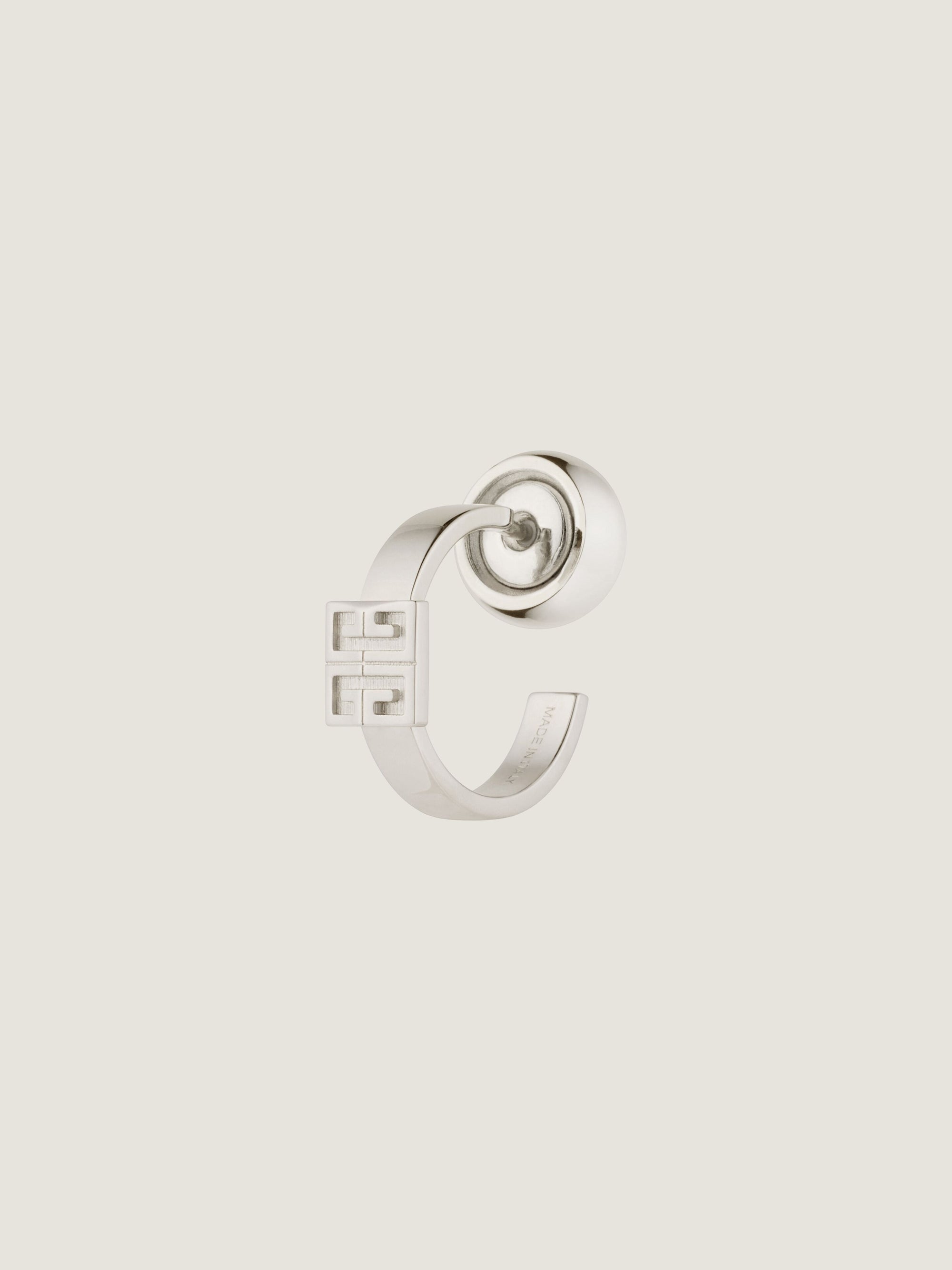 4G SILVERY HOOP EARRING
