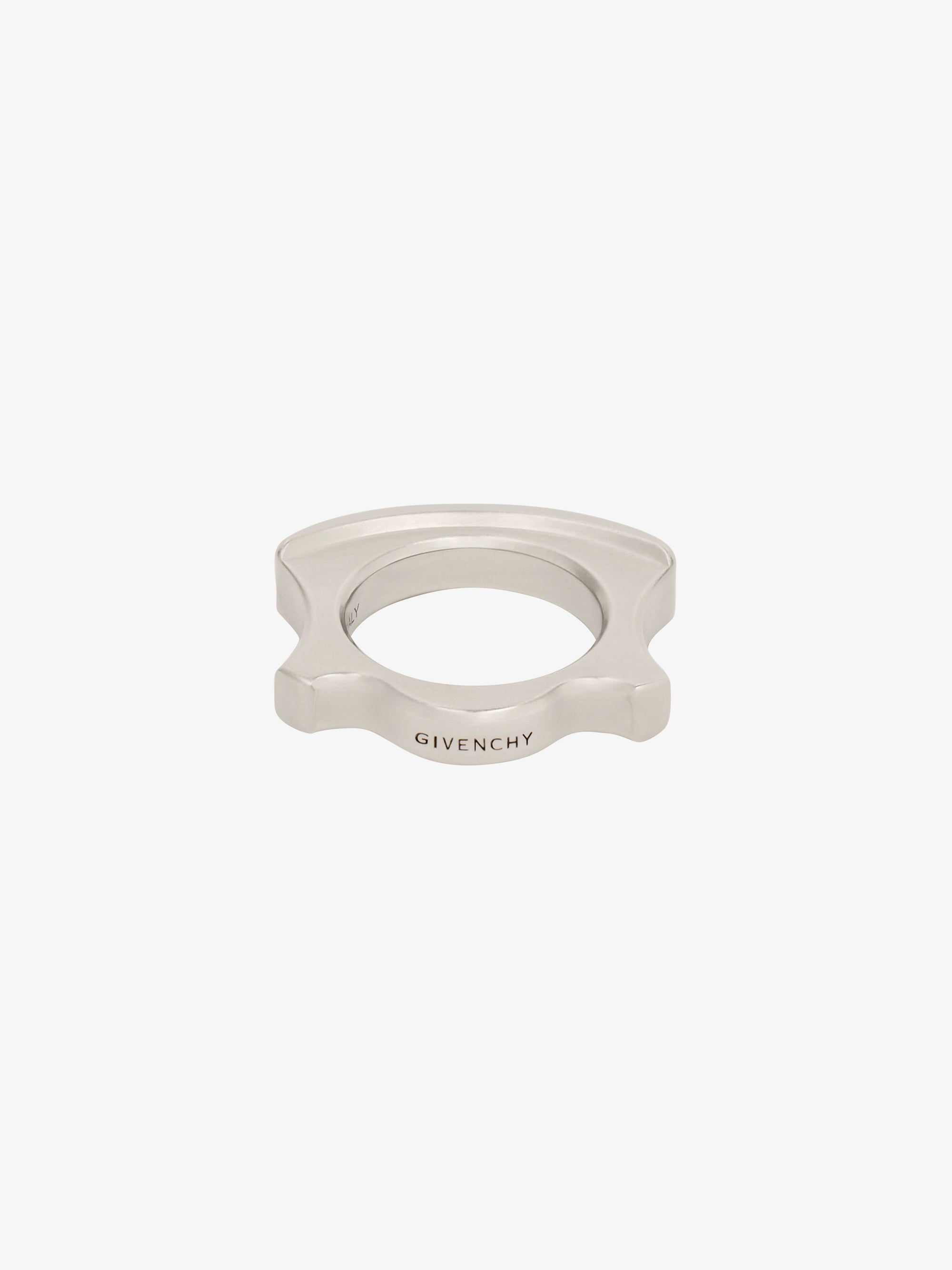 G CAN  SILVERY RING