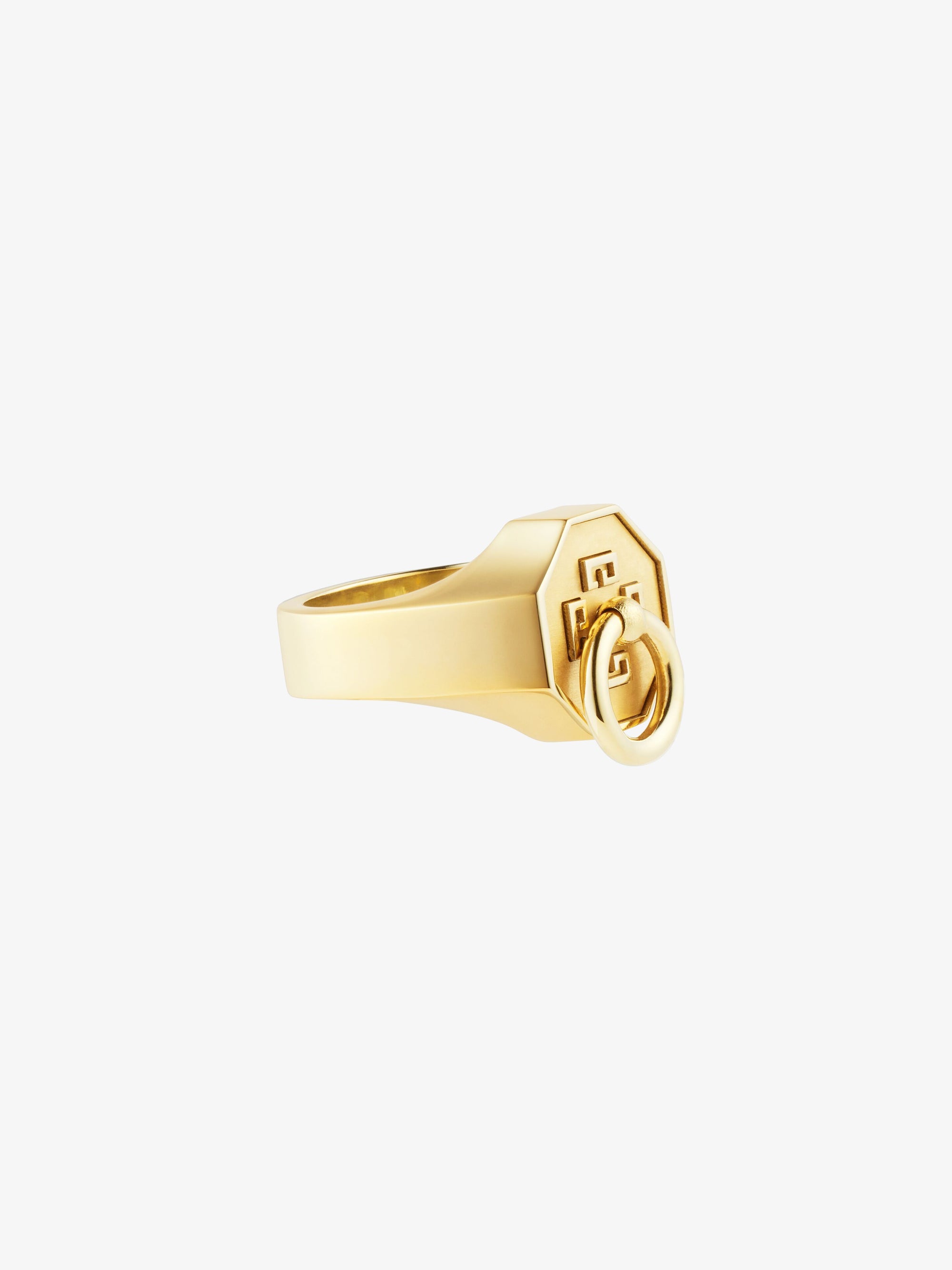 CHARM WEIGHT GOLDEN SIGNET RING