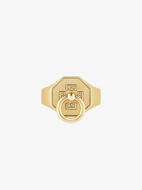 CHARM WEIGHT GOLDEN SIGNET RING