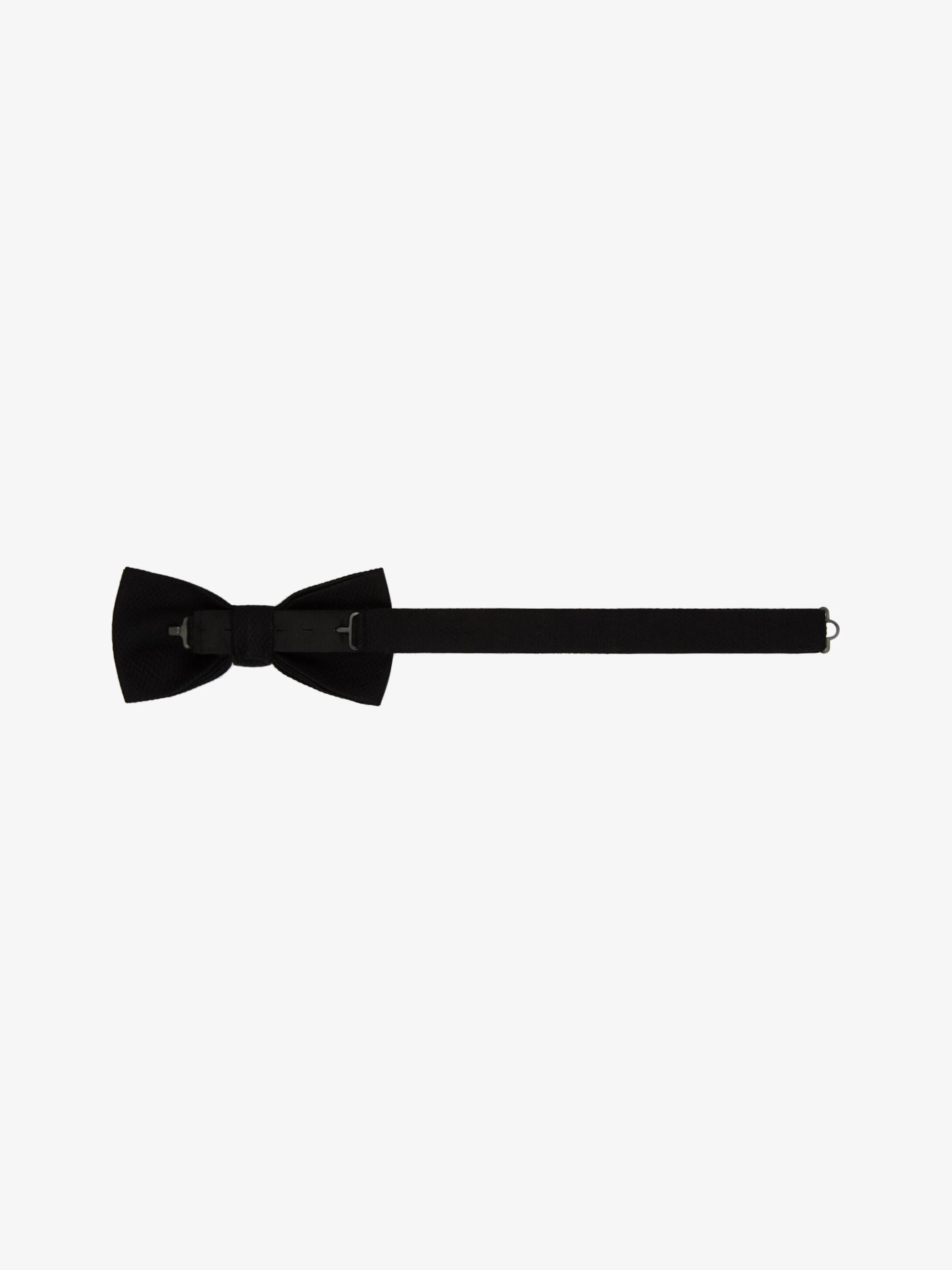 MEDIUM BOW TIE