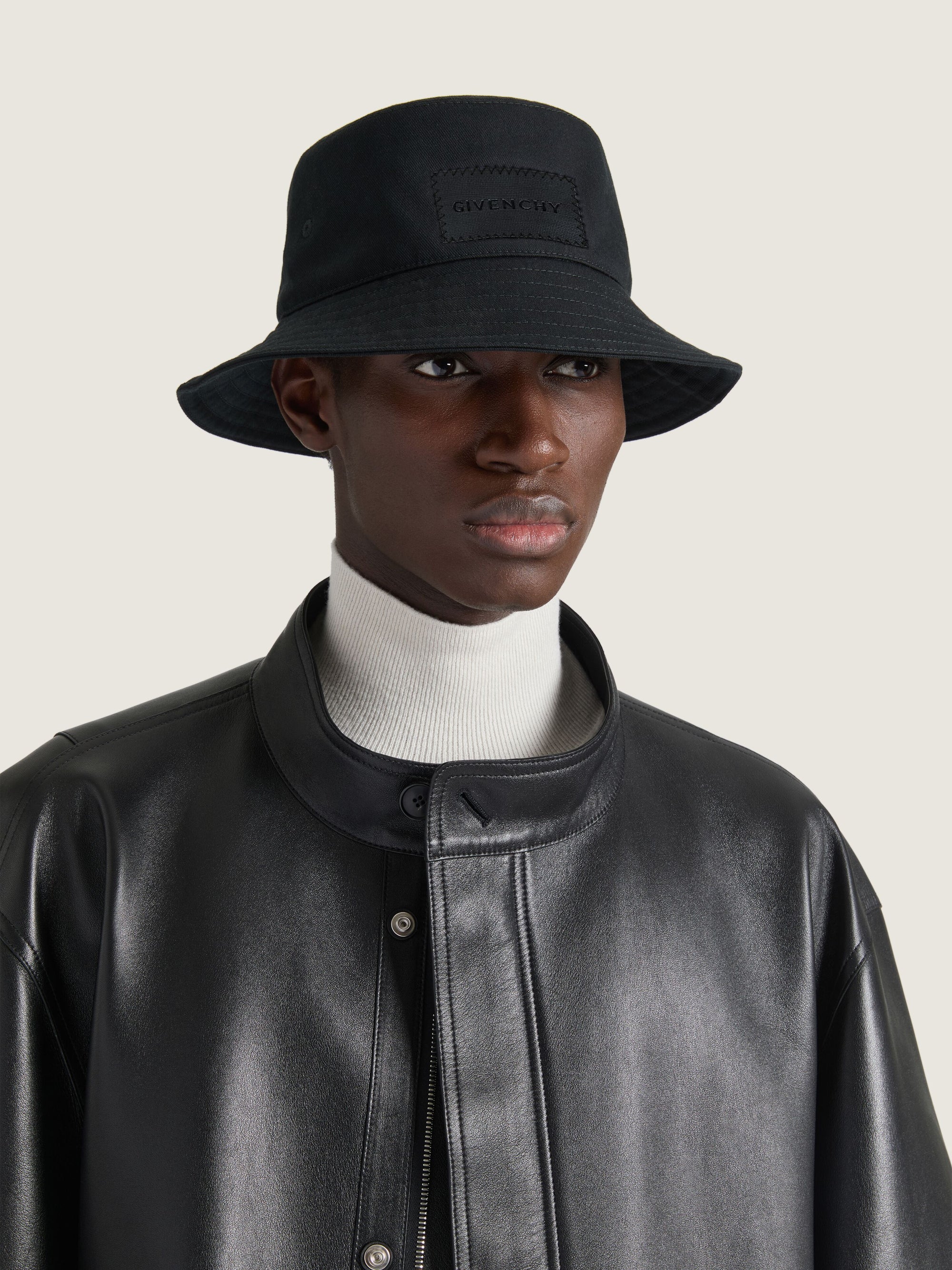 LOOSE BUCKET HAT