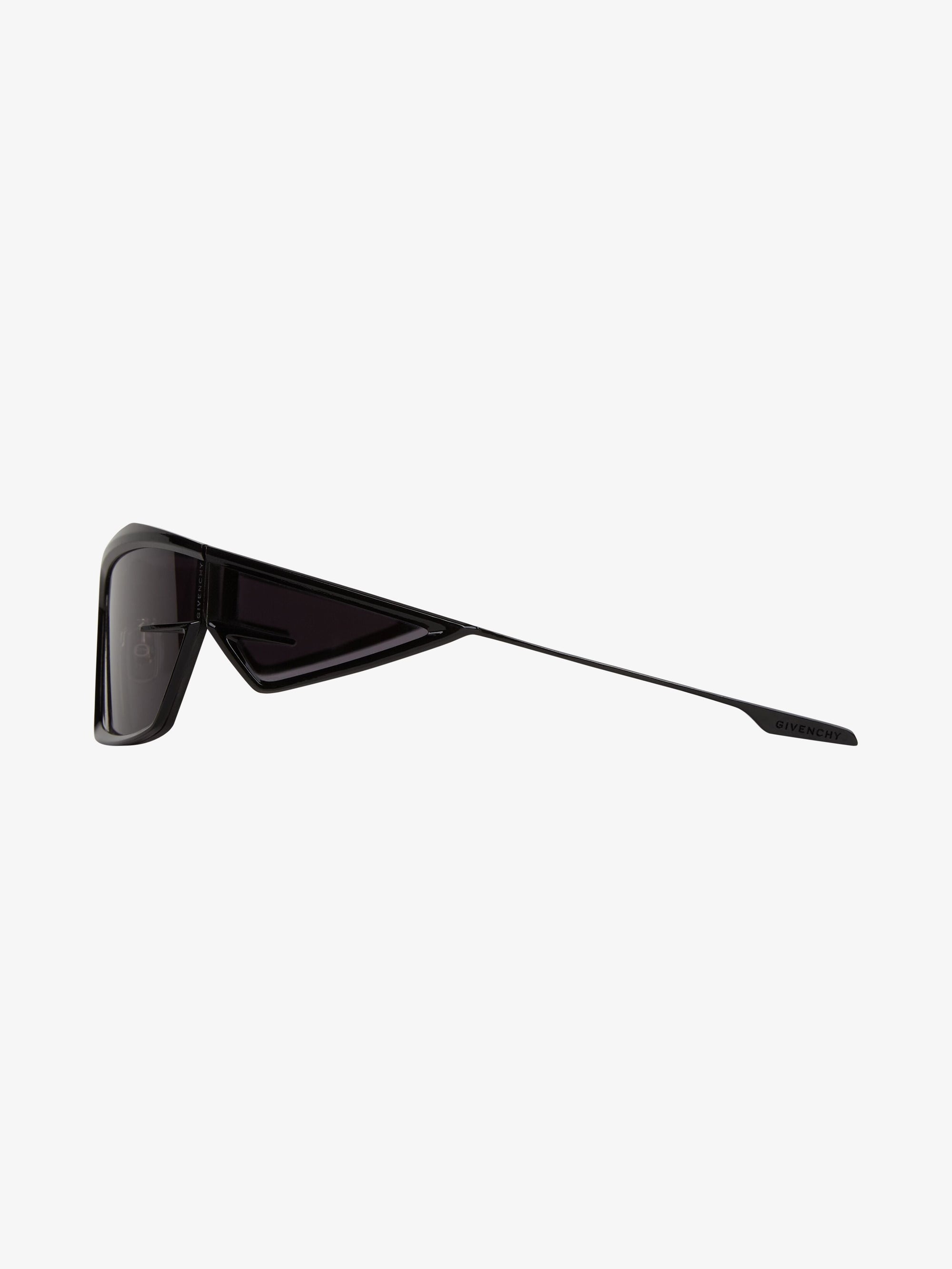 GIV CUT SUNGLASSES