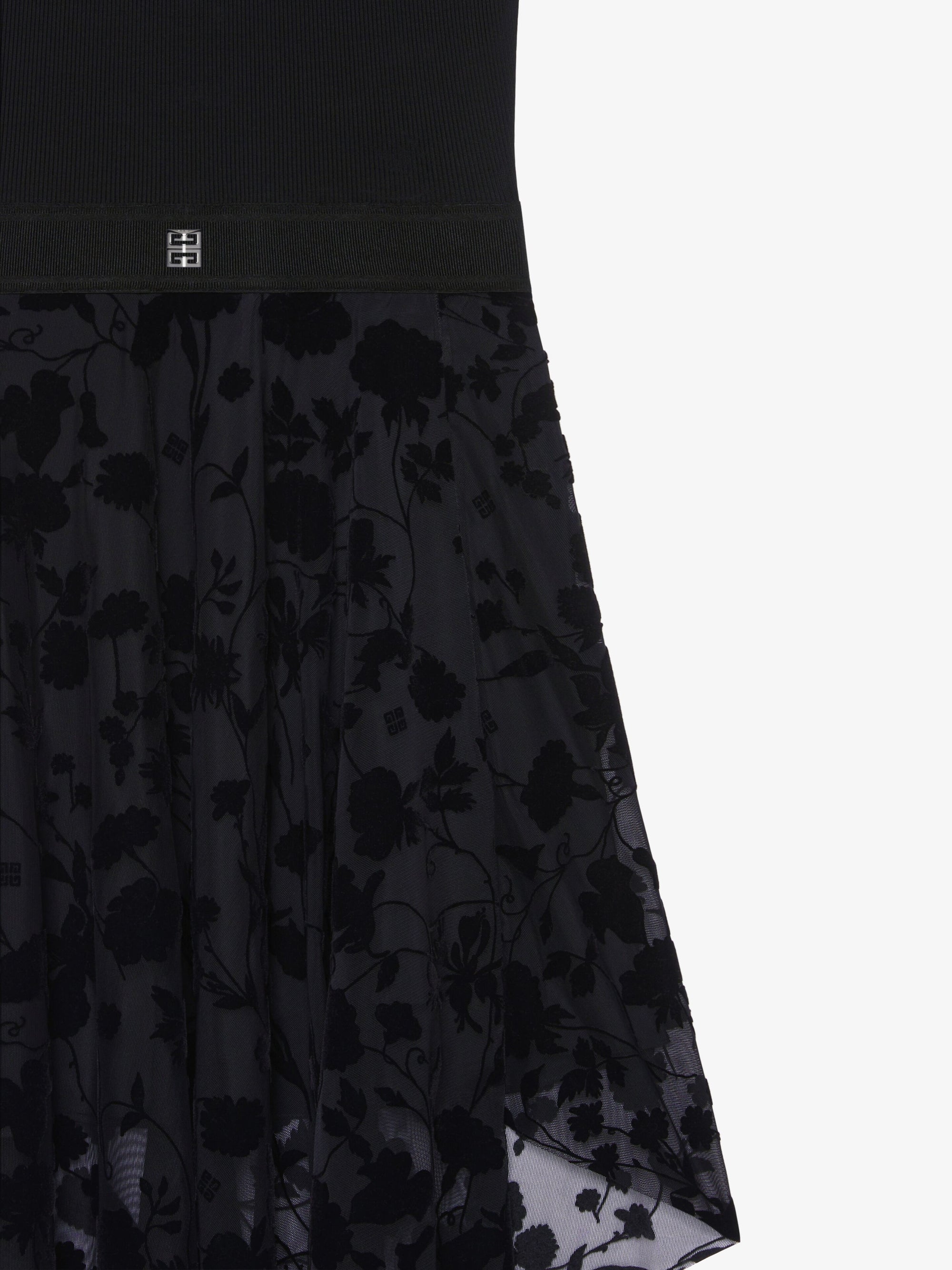 SHORT SLEEVE DRESS W/ FLARE SKIRT