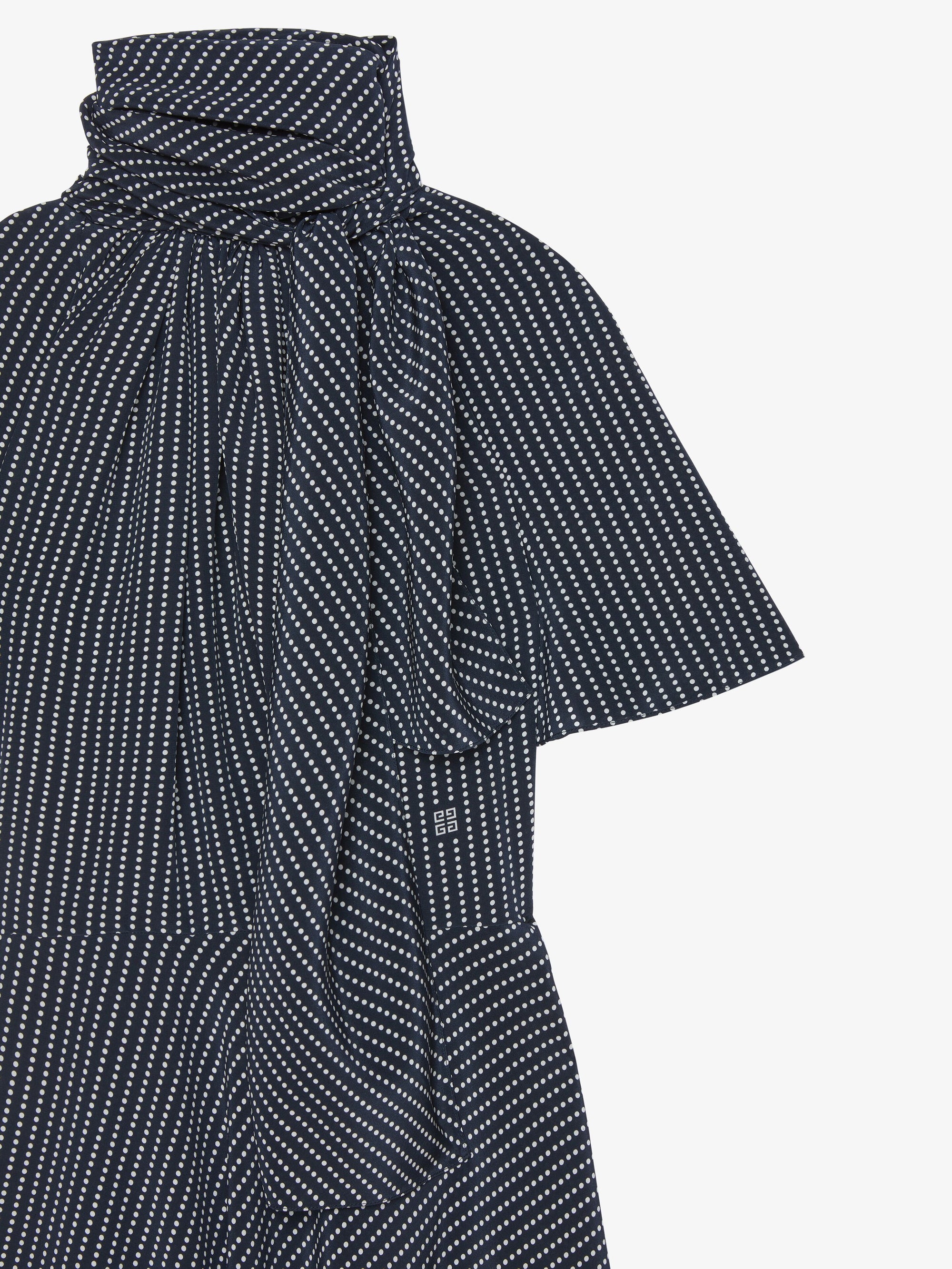 SILK CDC MUTLI DOTS LINES PLACED