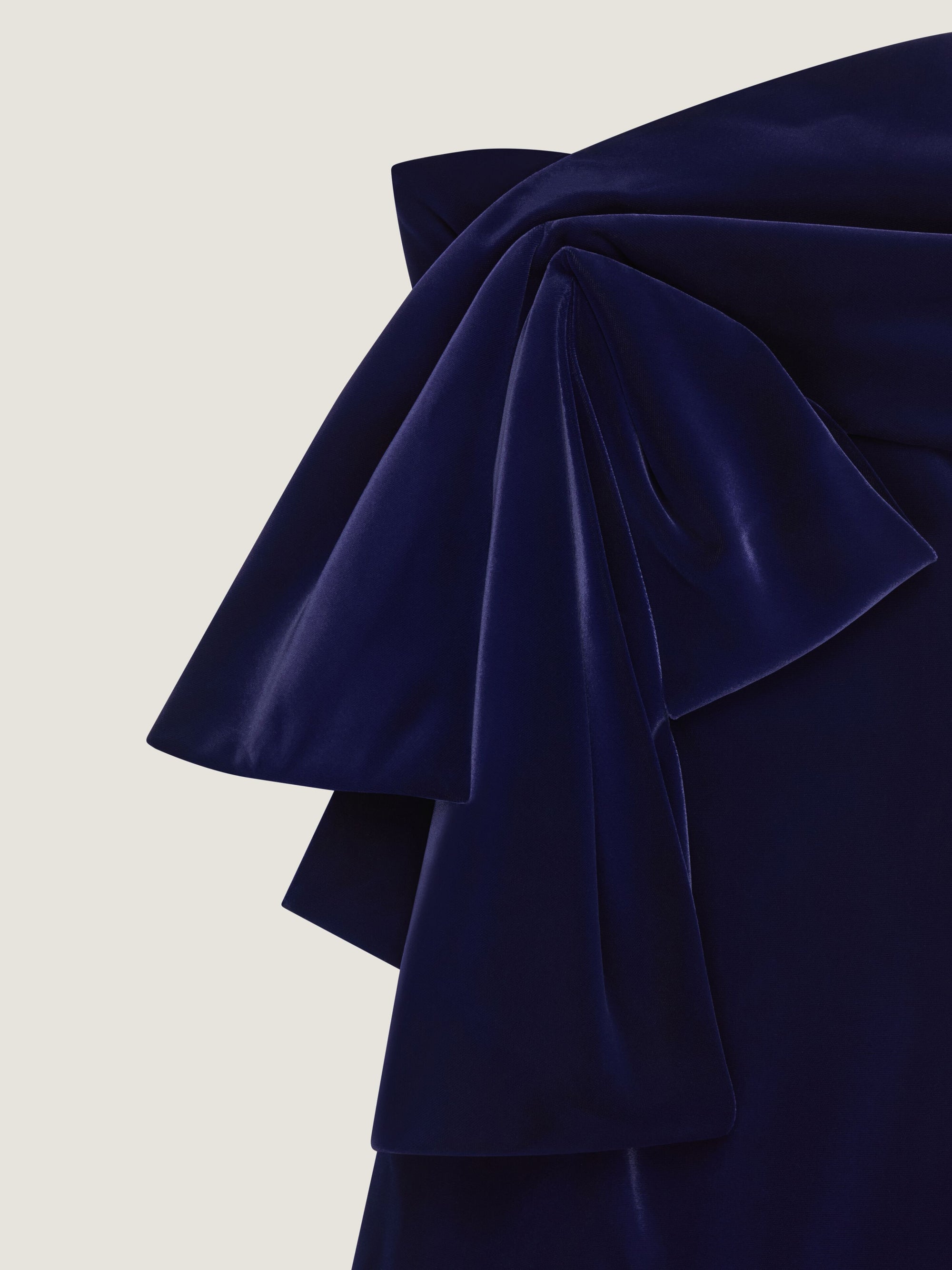 FLUID VELVET