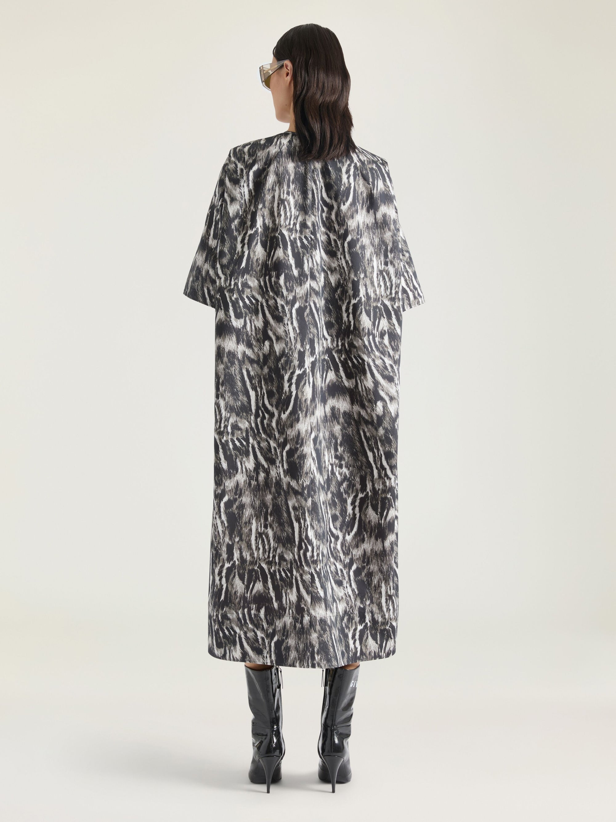 PLAIN TECHNO COTTON PRINT BASE