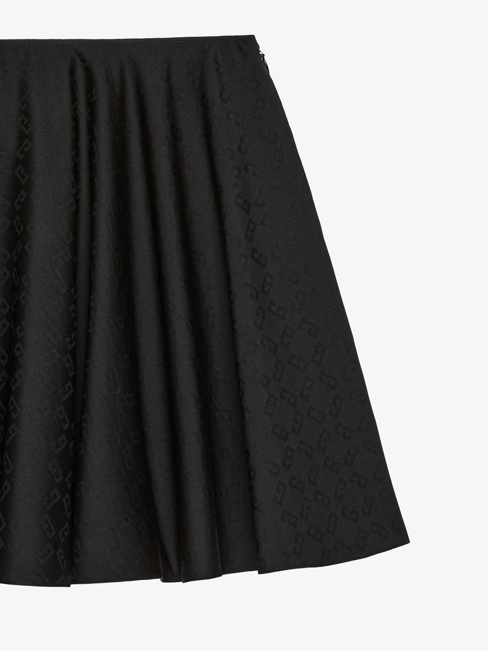 CIRCLE SKIRT