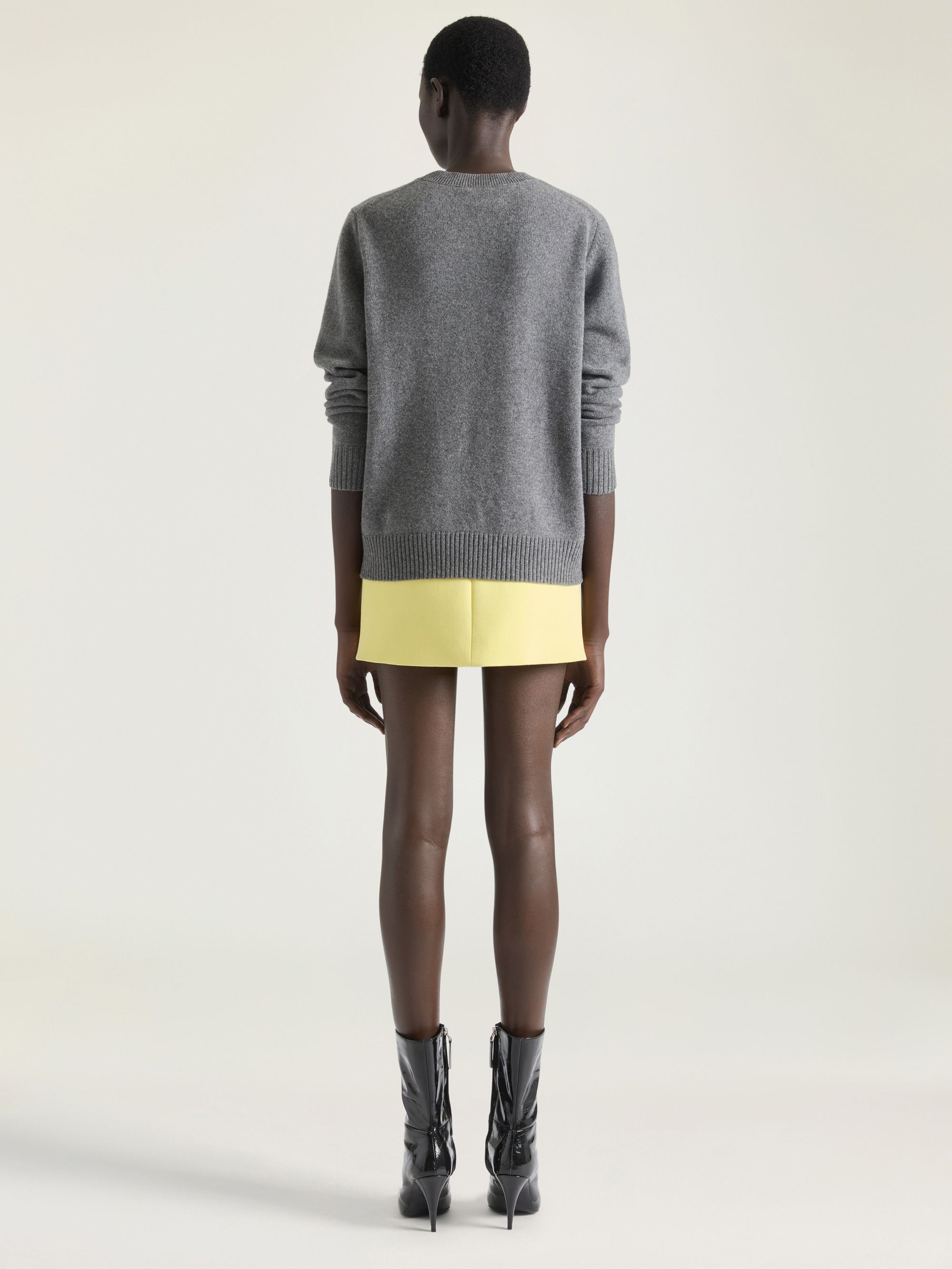 SLICED MINI SKIRT