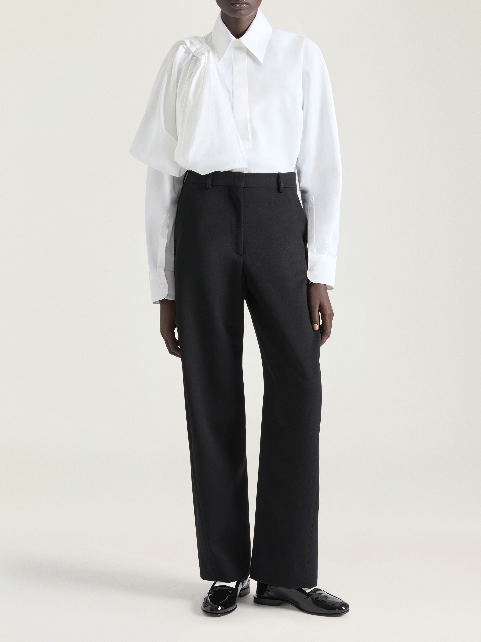 Chemise à nœud oversize - White