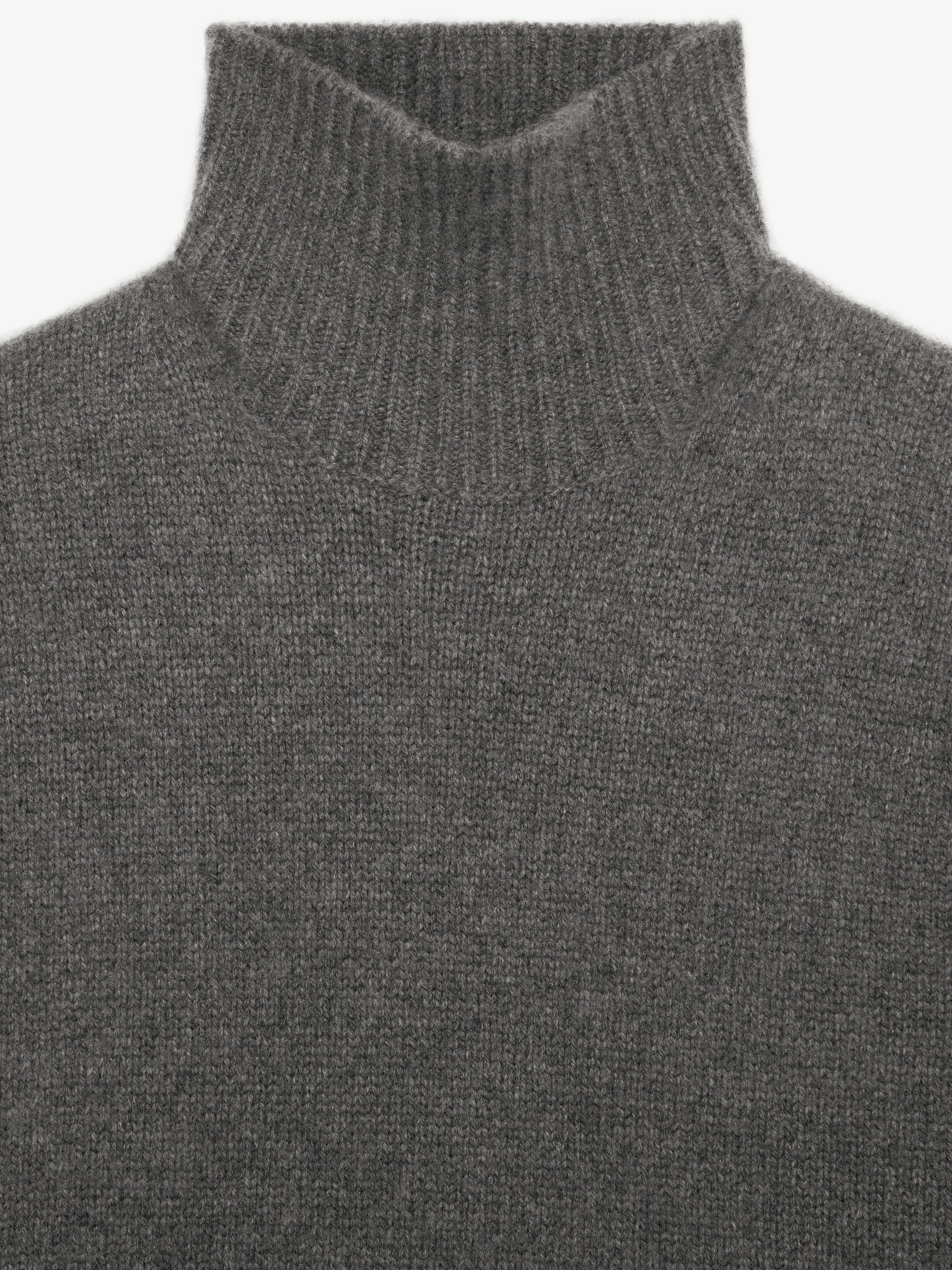 LONG ROLLED NECK SWEATER