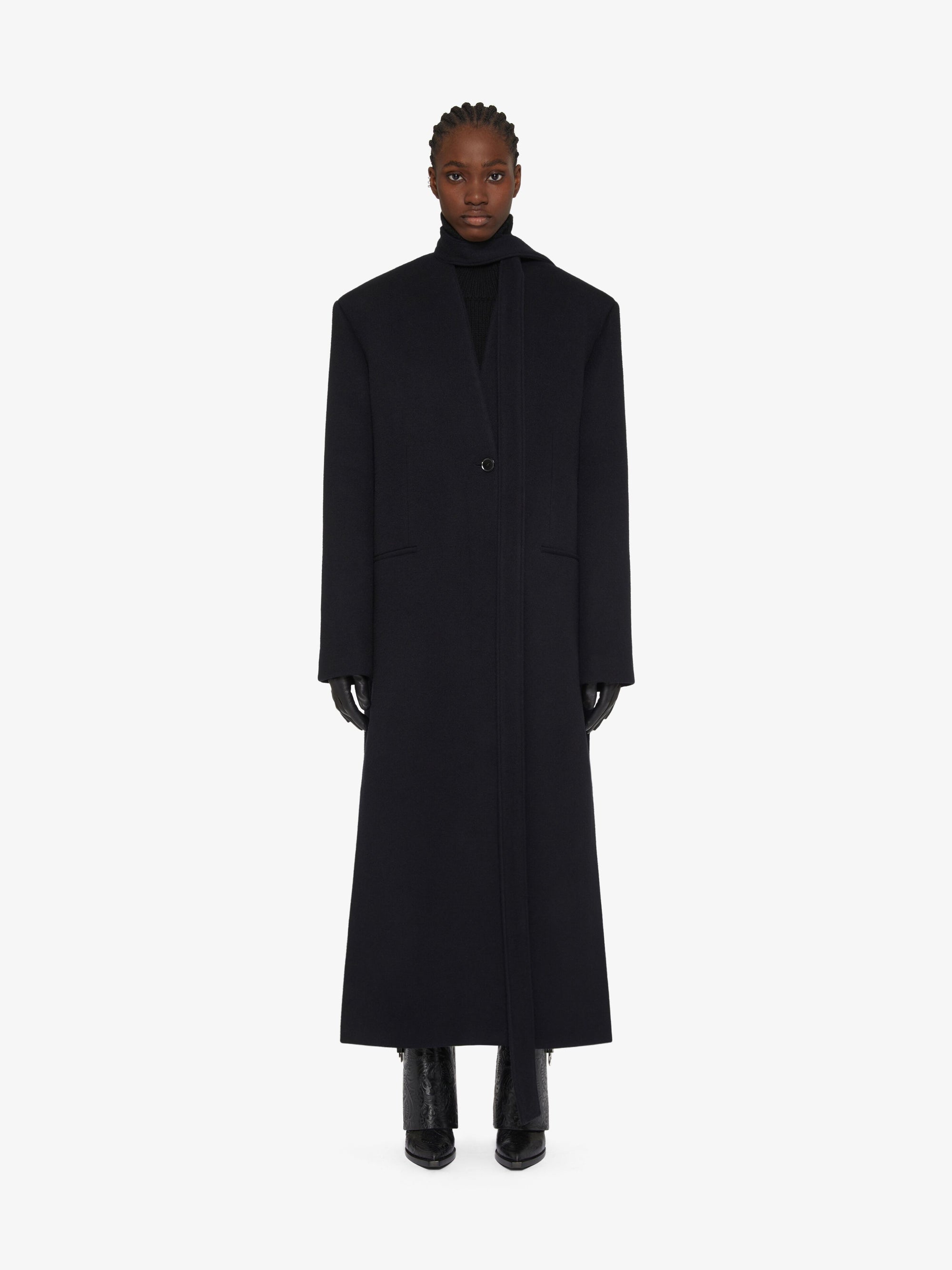 COAT WITH SCARF