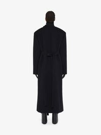 COAT WITH SCARF