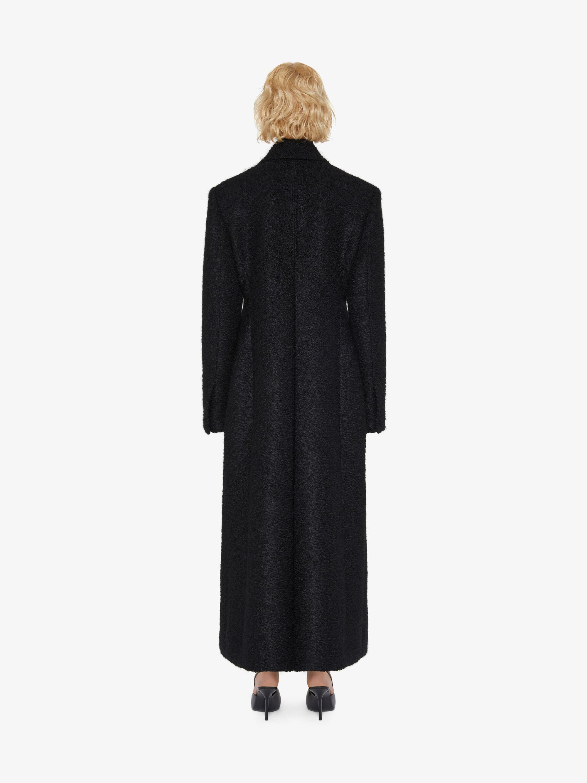 BUTTON COAT