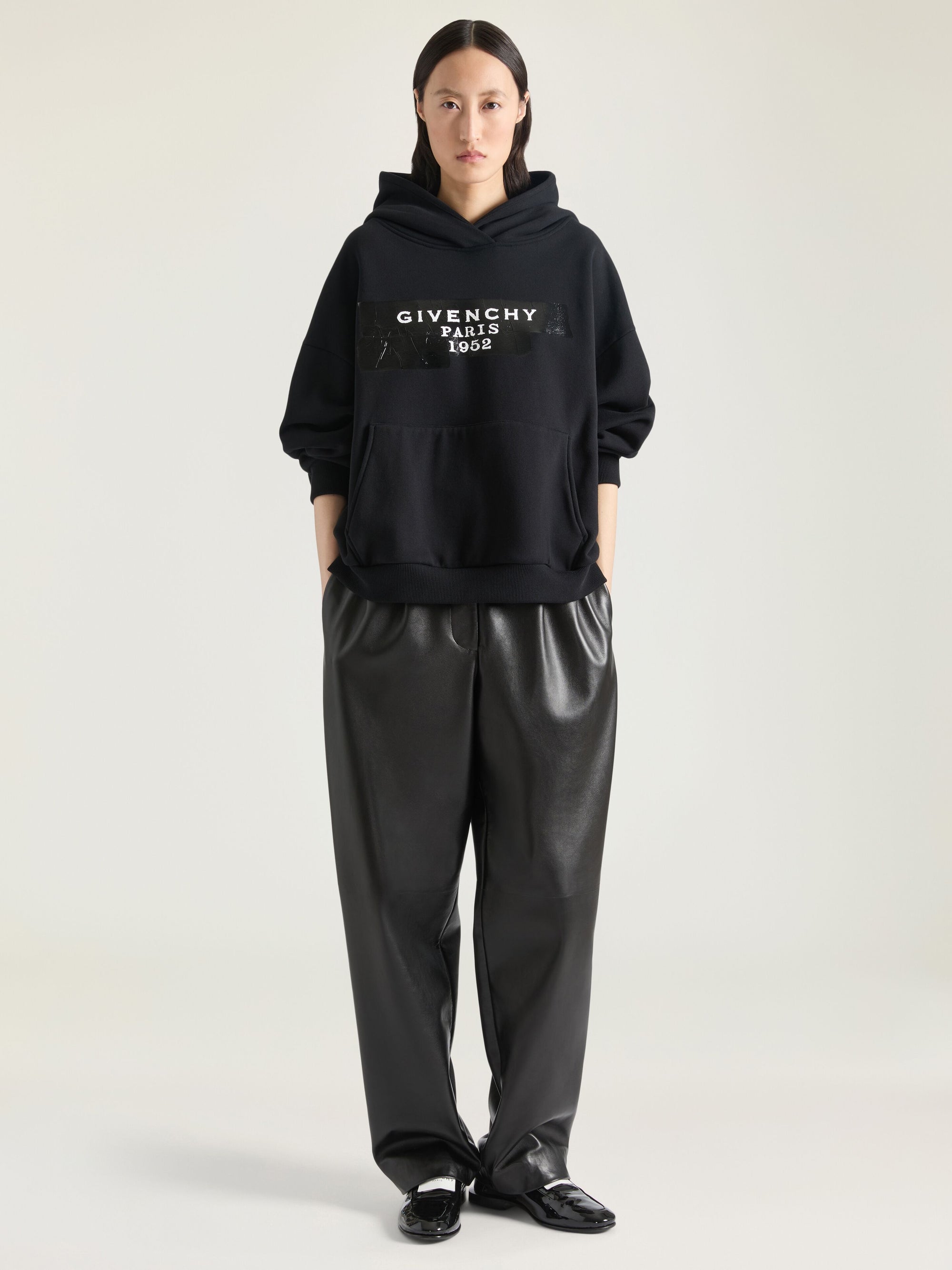 HOODIE SWEATSHIRT