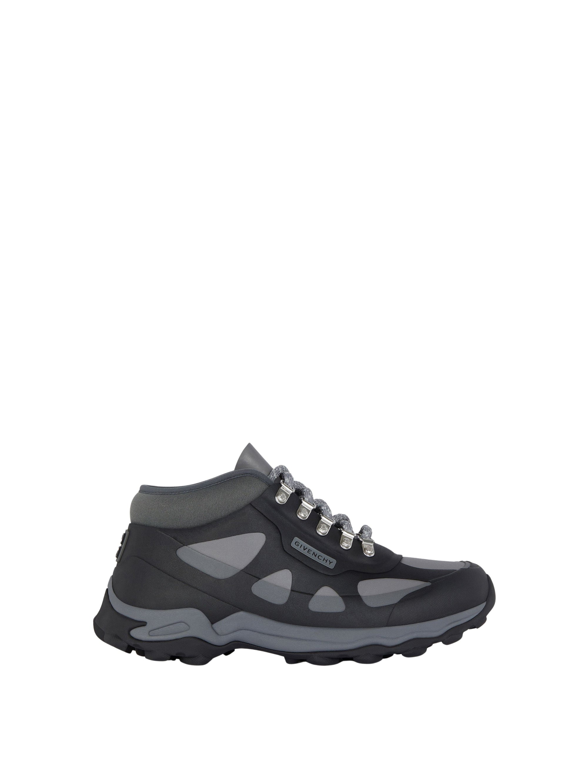 BOGS LOW LACE-UP HIKING BOOT