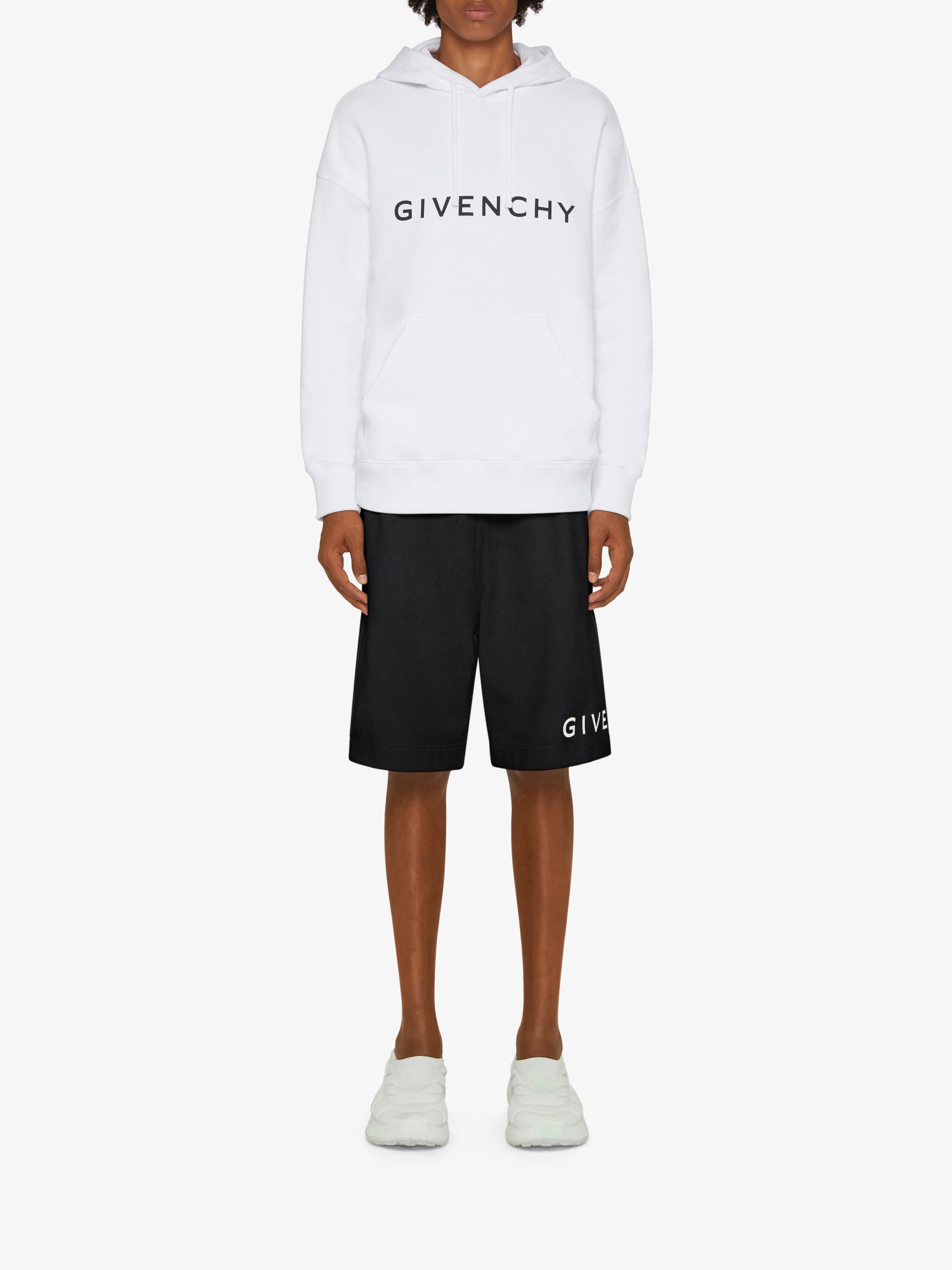 Short Boxy Fit - Noir