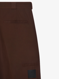 PLEATED EXTRA LARGE CHINO SHORT