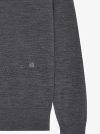 4G EMBROIDERED TURTLE NECK
