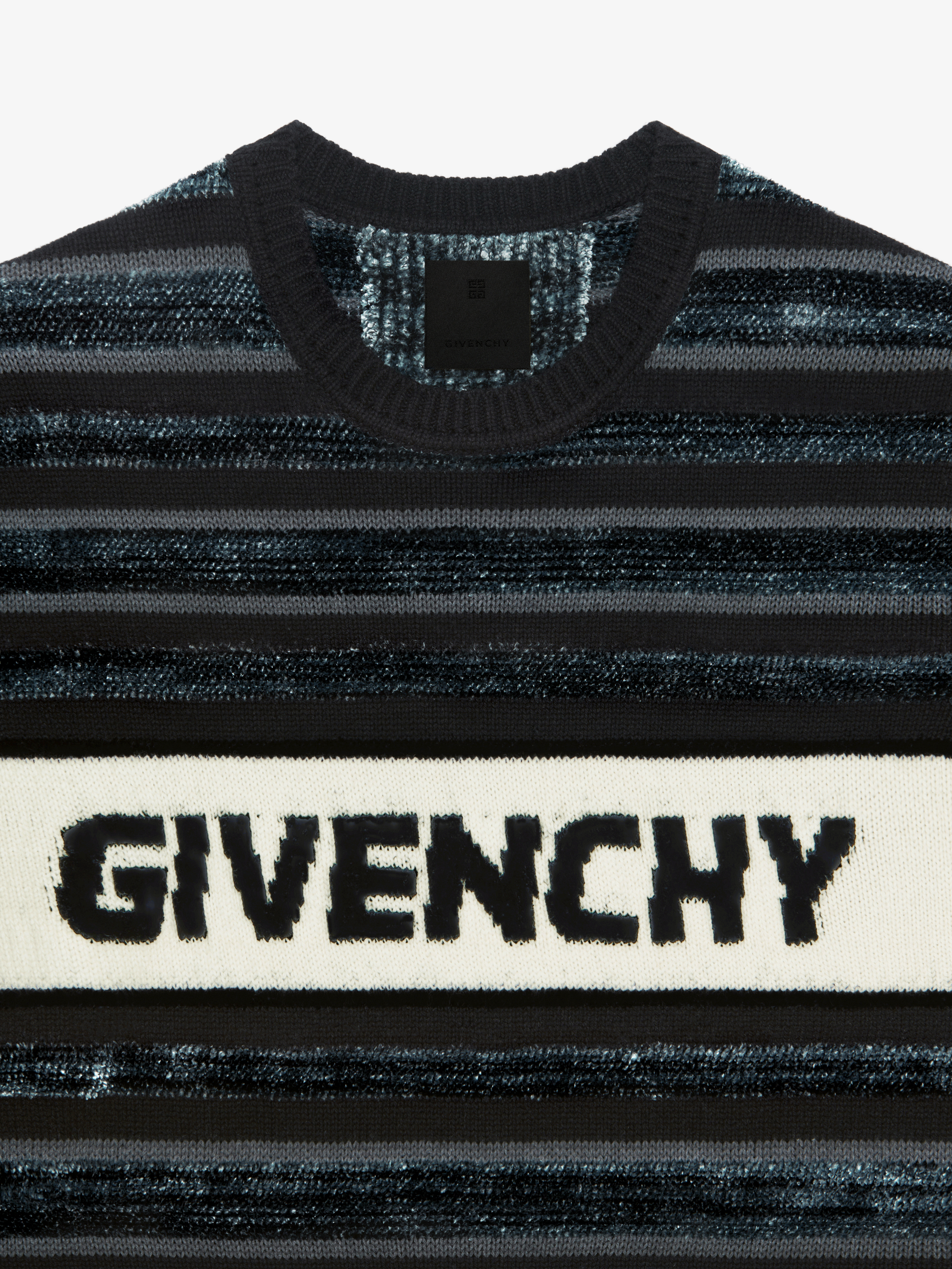 BIG CREW NECK SWEATER