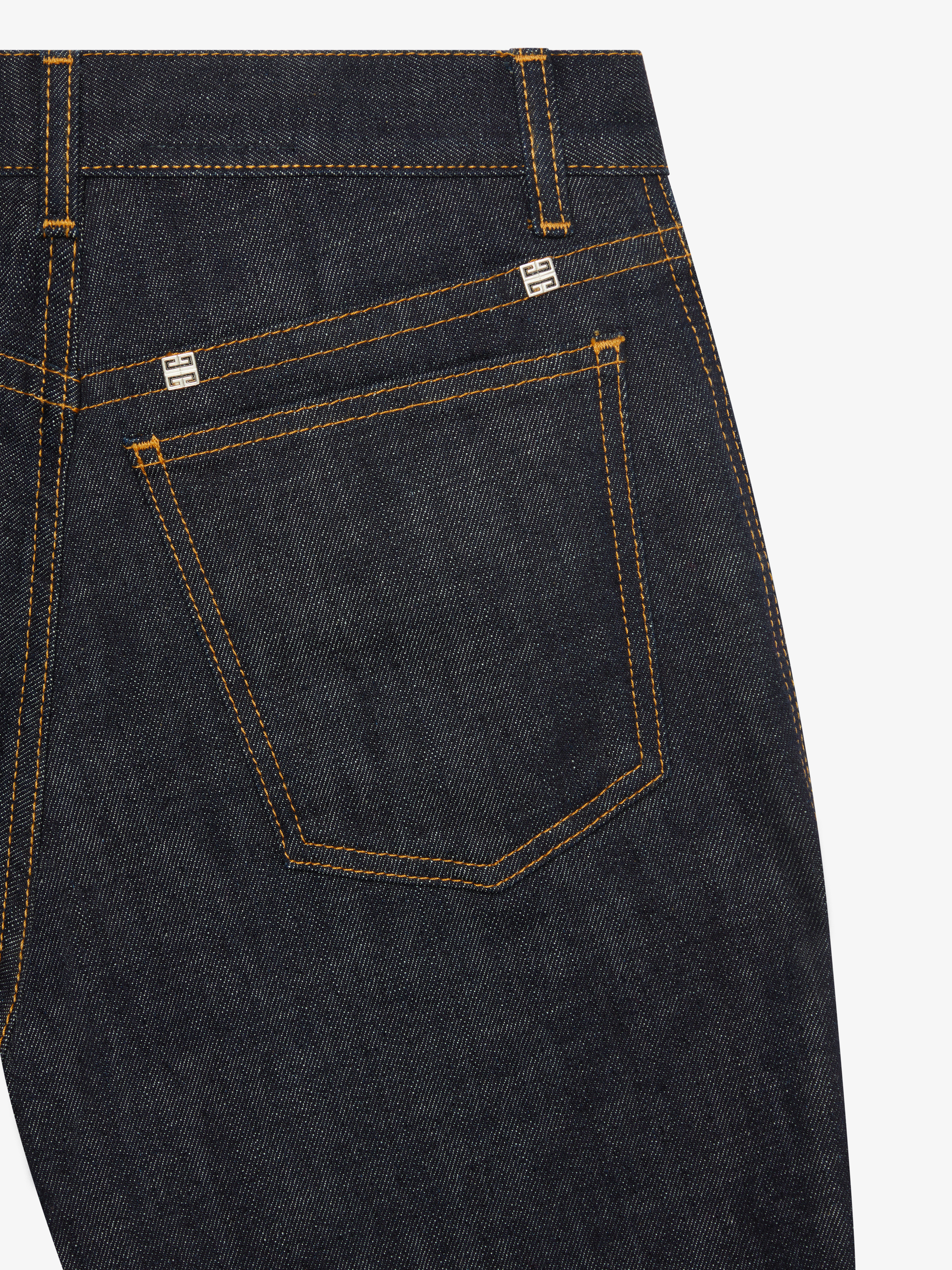 FRONT SPLIT BOOT CUT ASIAN FIT