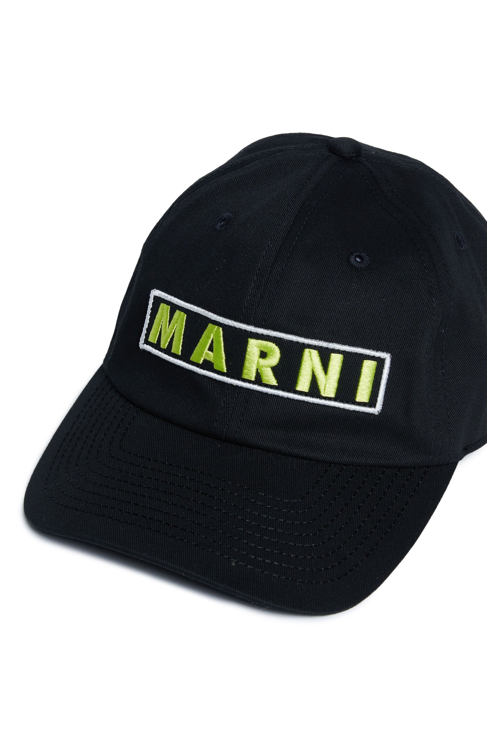 Black Chapeau - Black