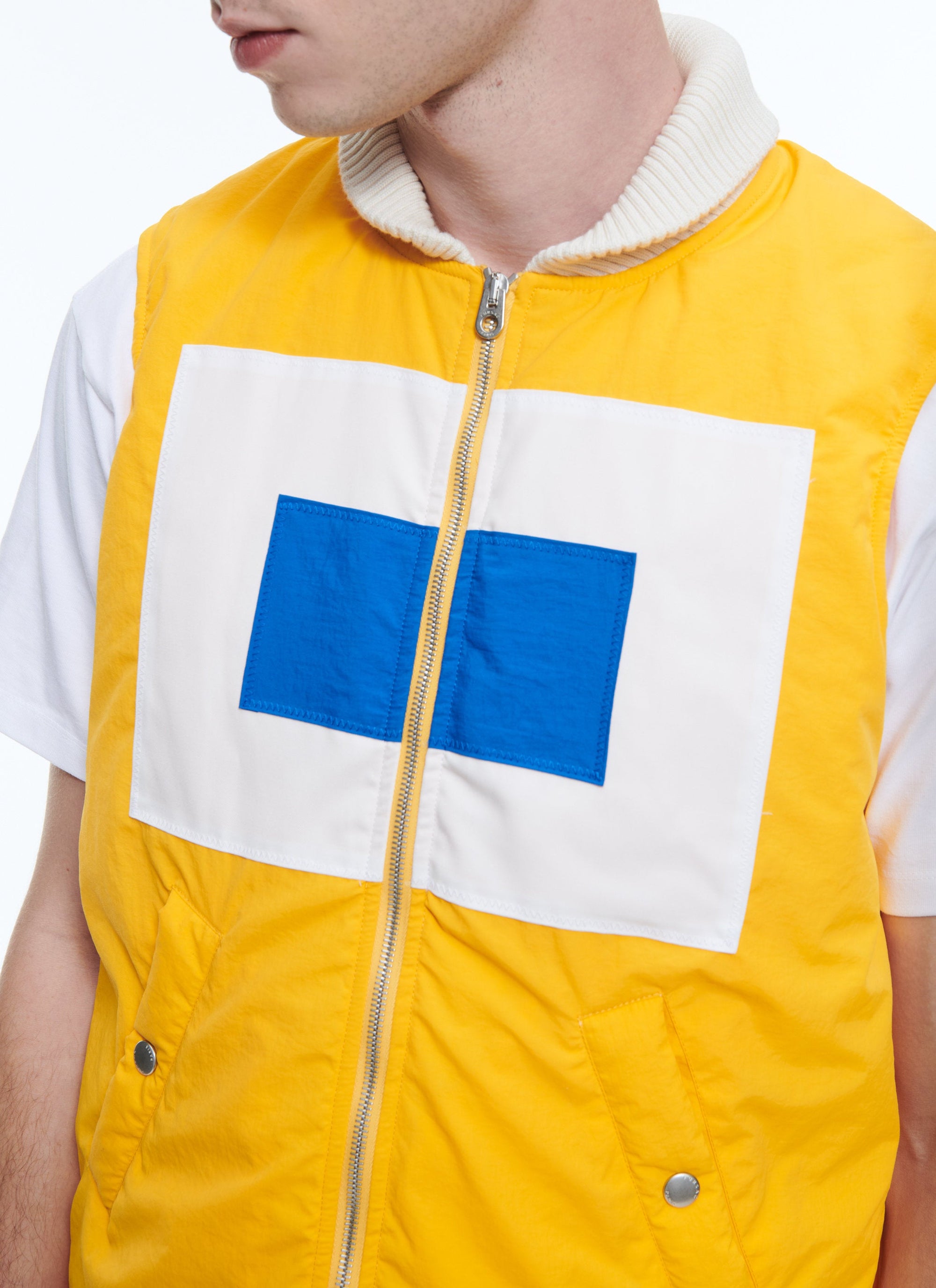 Sleeveless zip down jacket - Bright Yellow