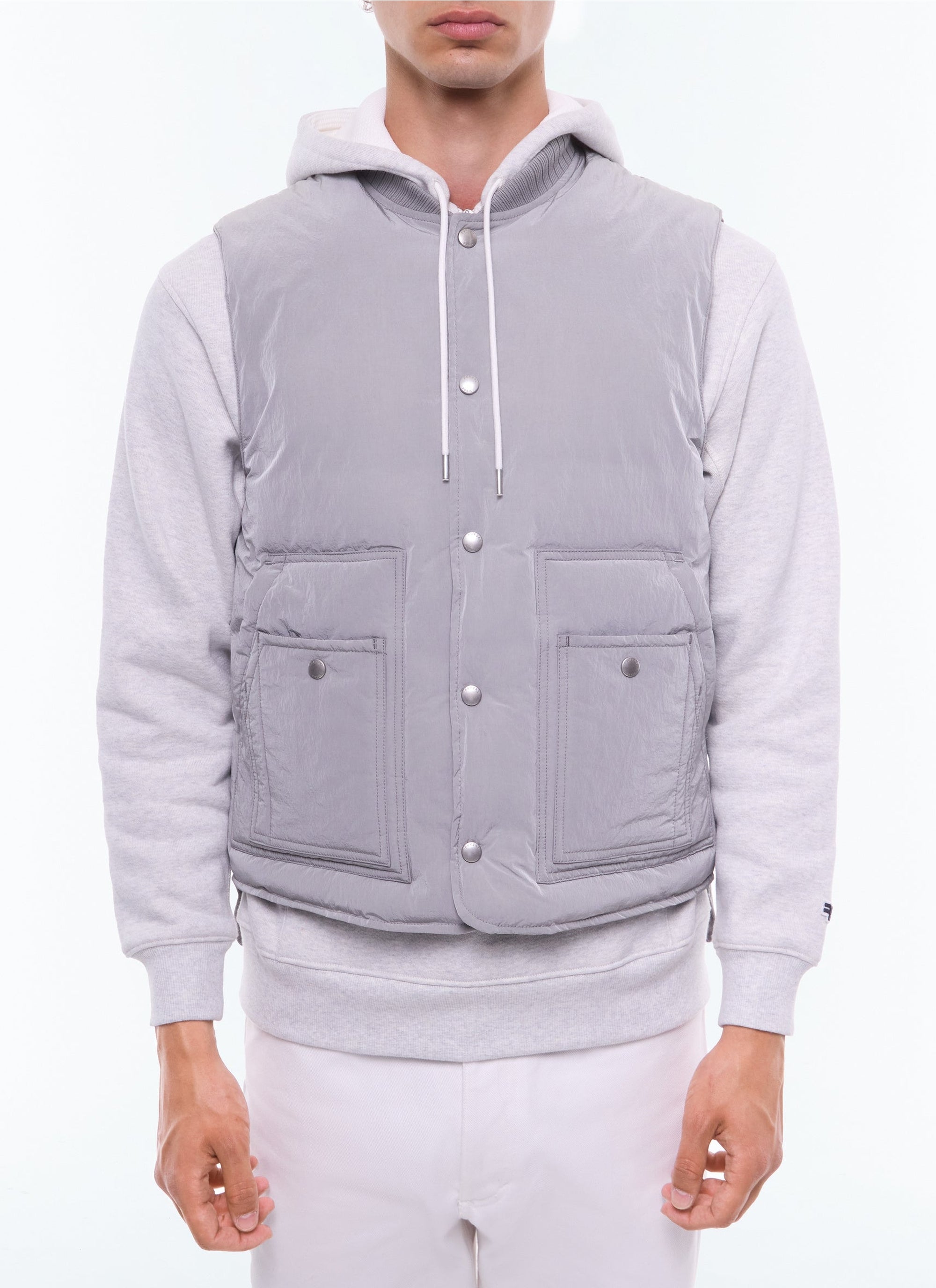 Sleeveless down jacket in water-repellent fabric - Perle