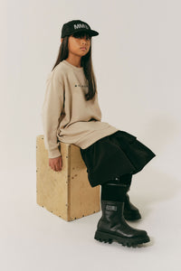 Oversized ruffled dress - Desert & Black