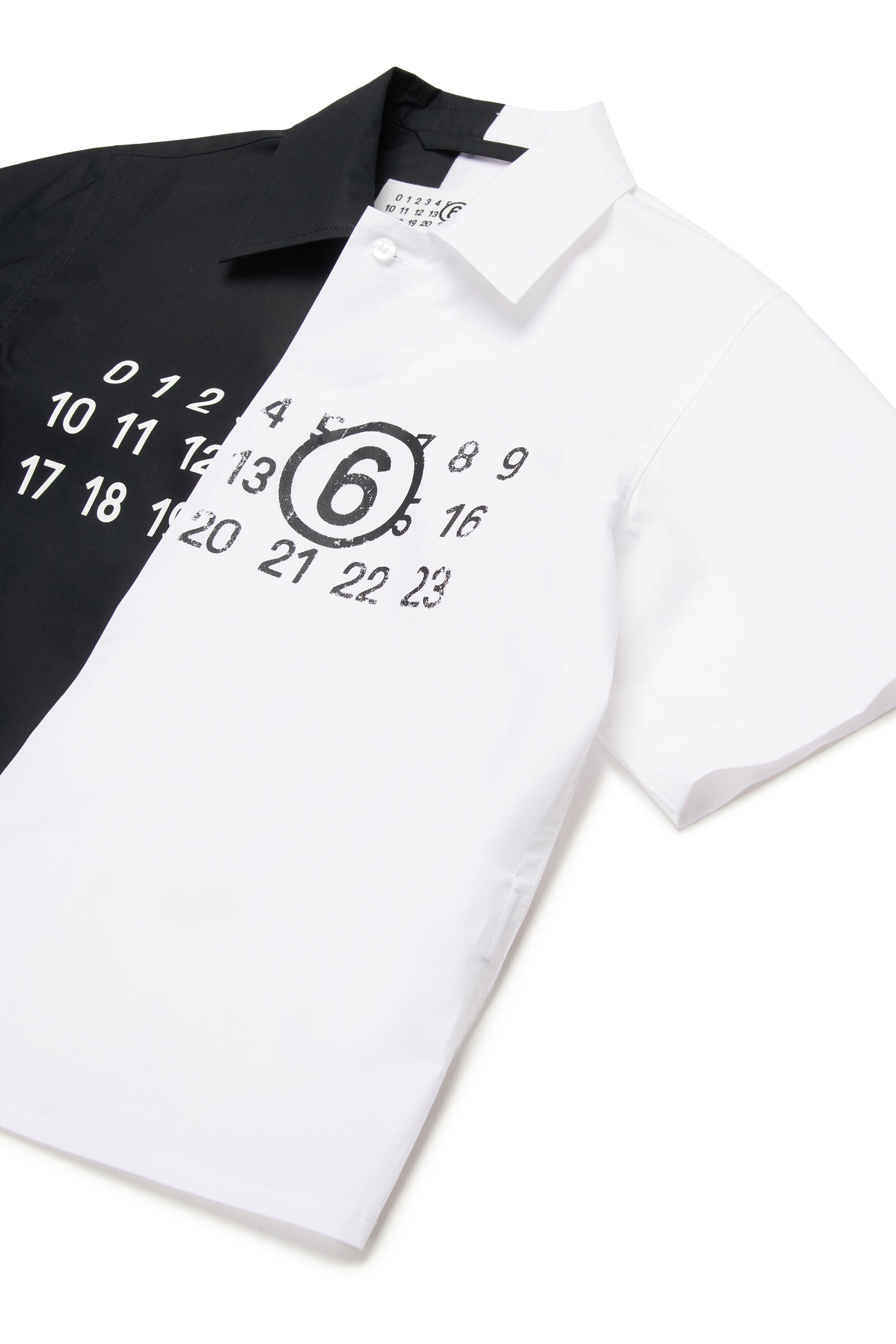 Asymmetric short-sleeved shirt - Black & White