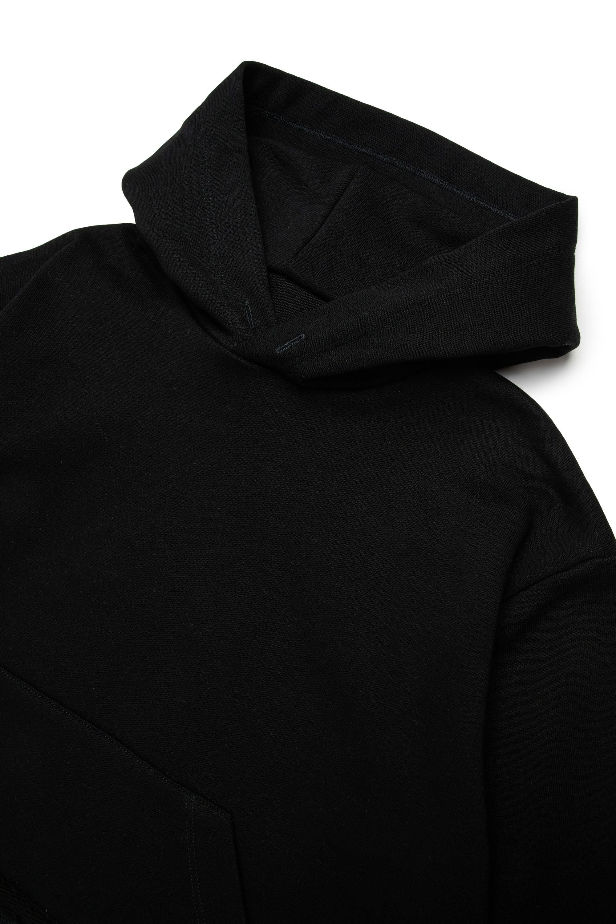 Black Pulls - Black