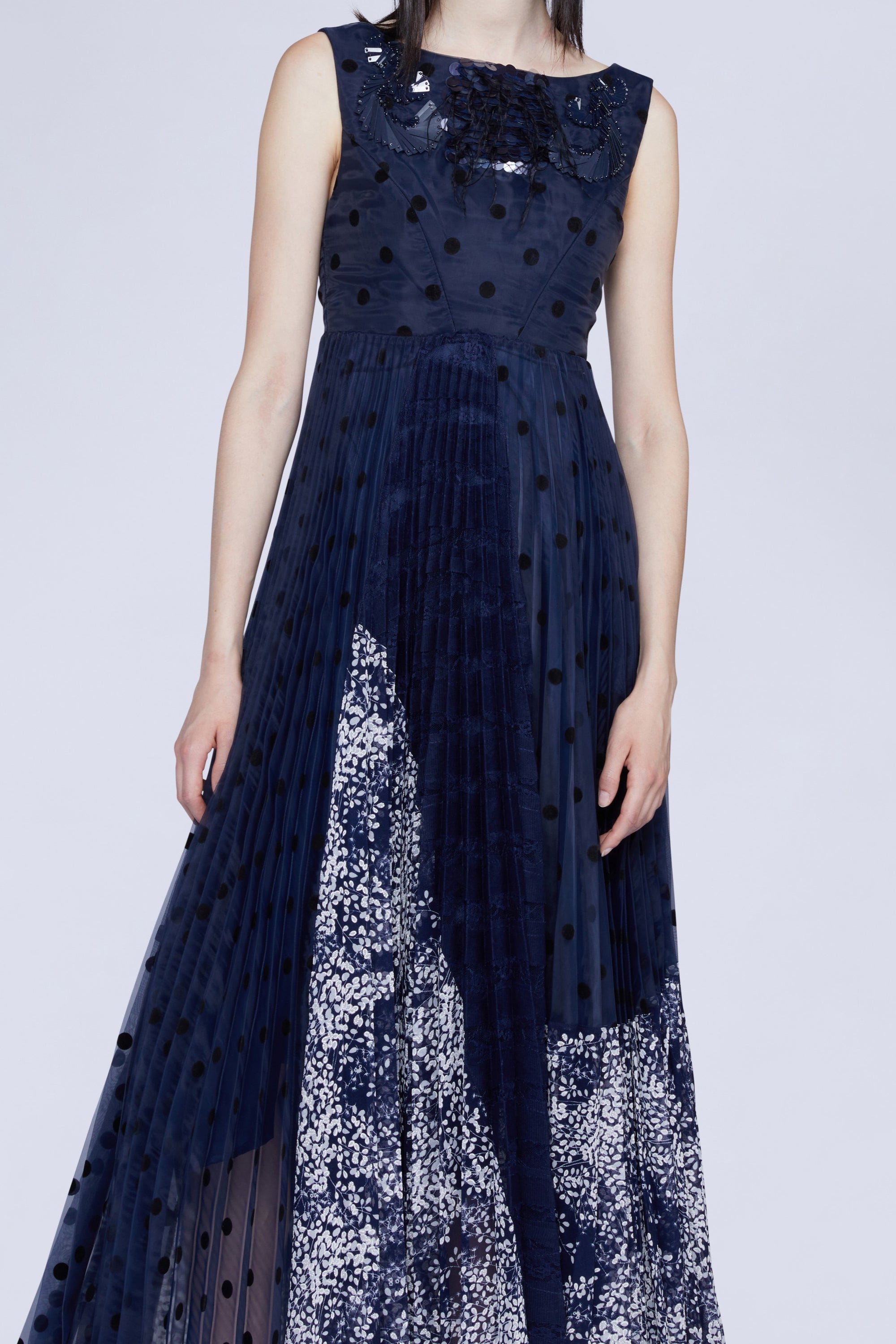 Robe midi en organza avec jupe plissée - Blu Fantasia