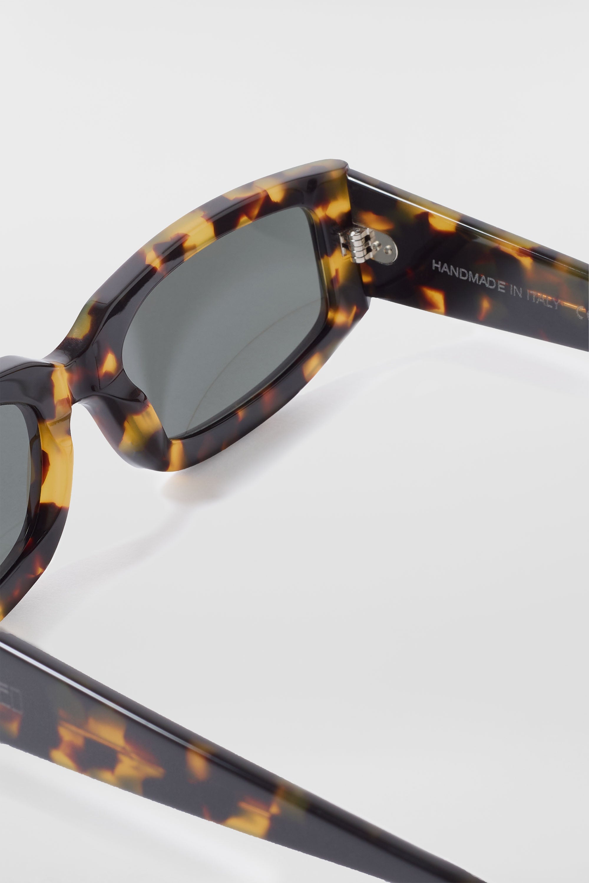 Rectangular sunglasses - Havana