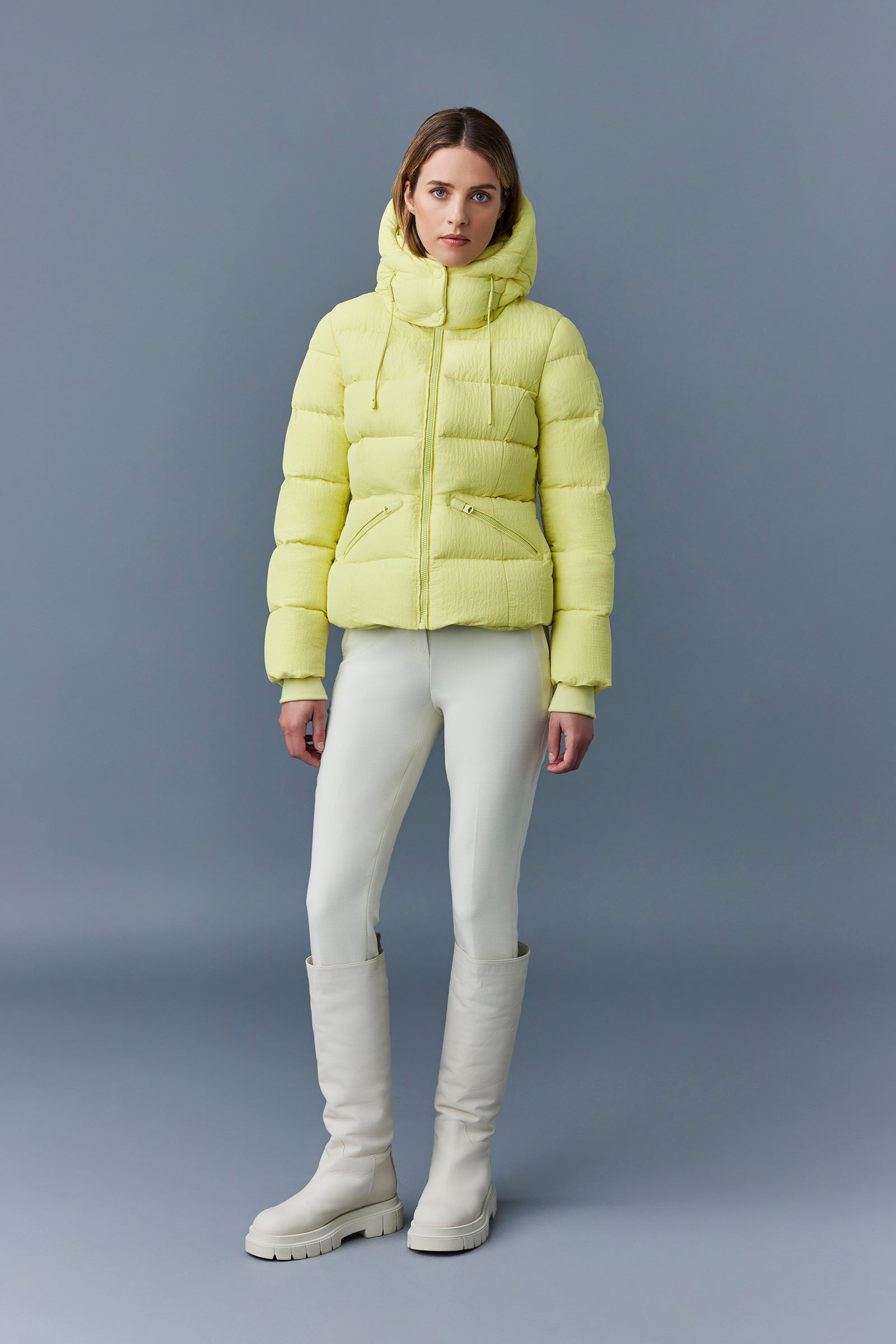 Doudoune courte Madalyn à capuche en duvet - Pale Lime