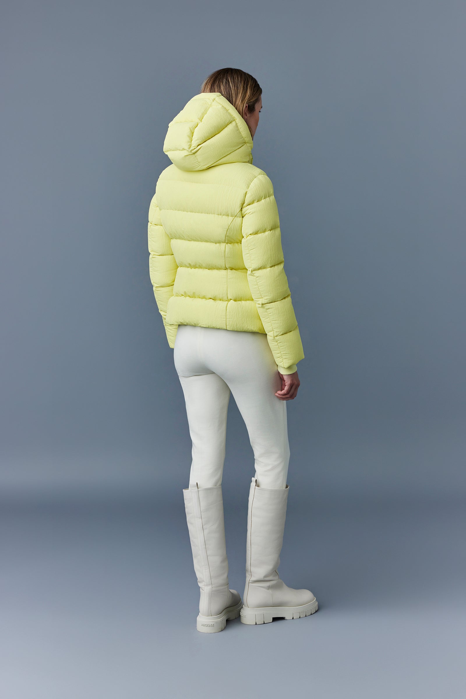 Doudoune courte Madalyn à capuche en duvet - Pale Lime