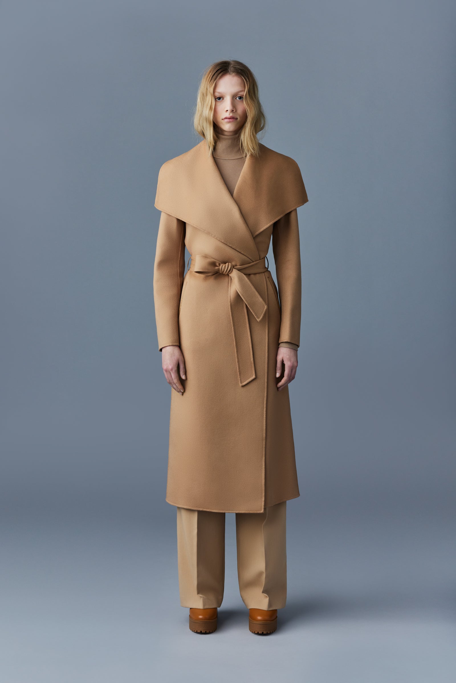 Manteau long Mai ceinturé en laine - Tan