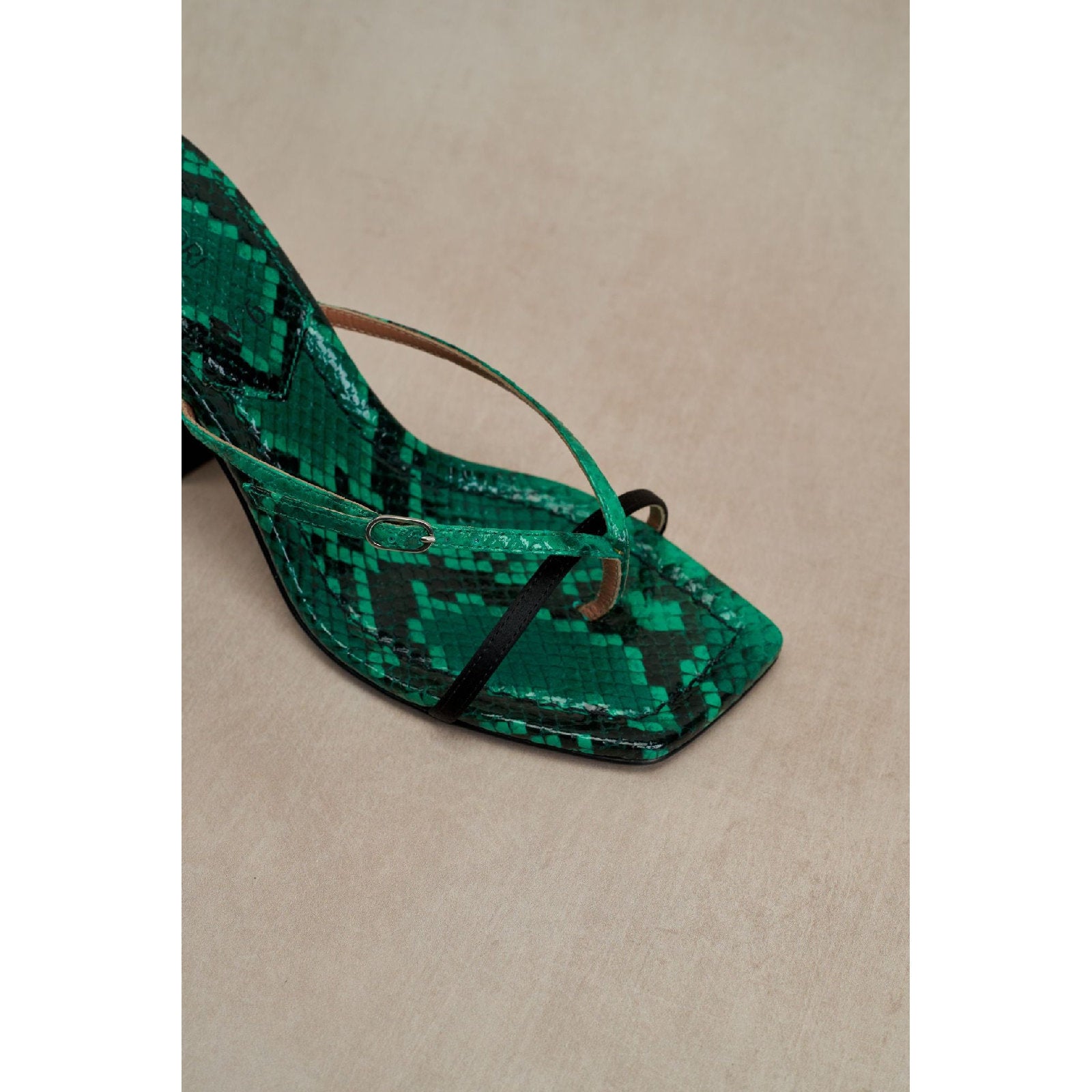 Marilyn 85 mules - Green snake effect