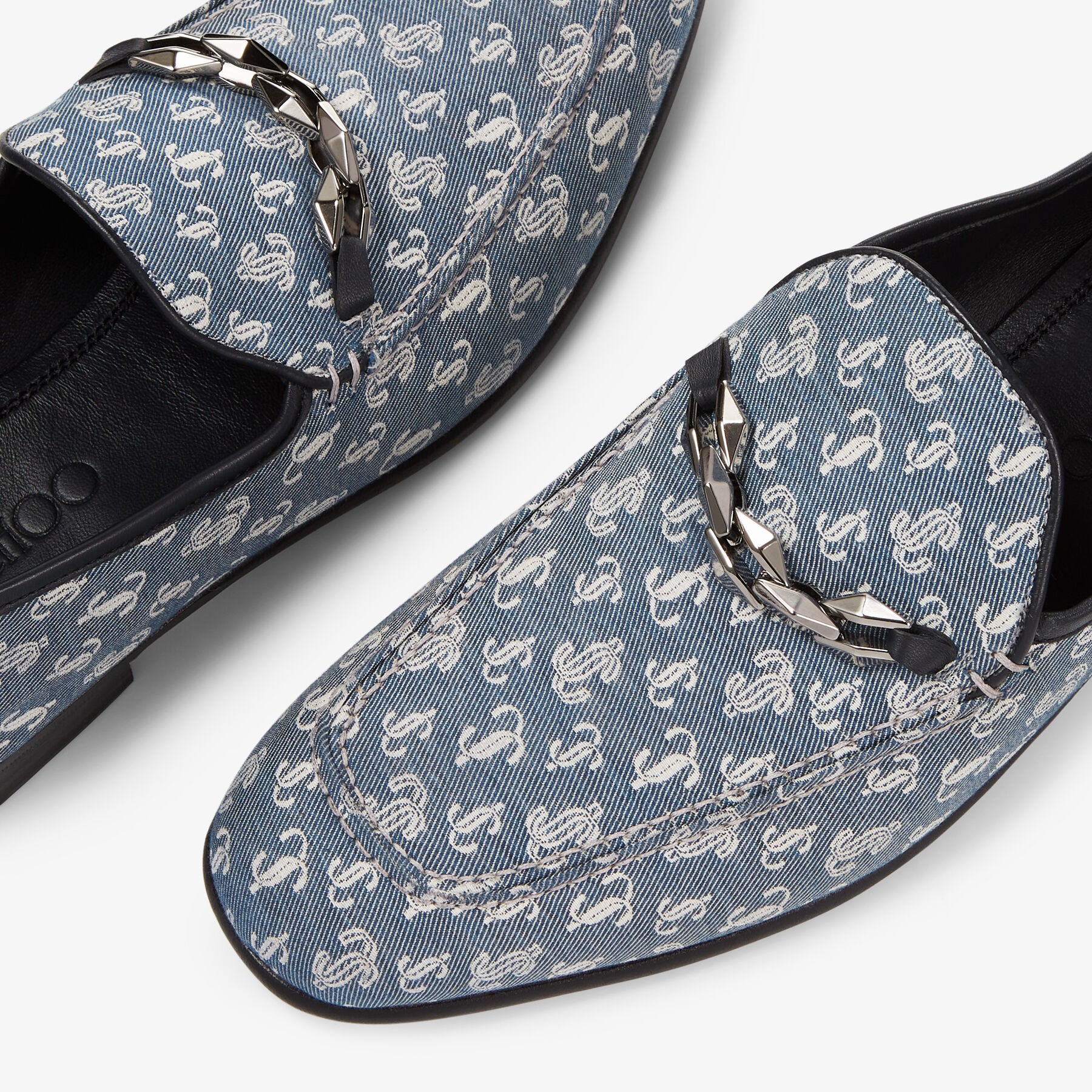 Mocassins Marti en jean avec monogramme JC et chaîne - Denim