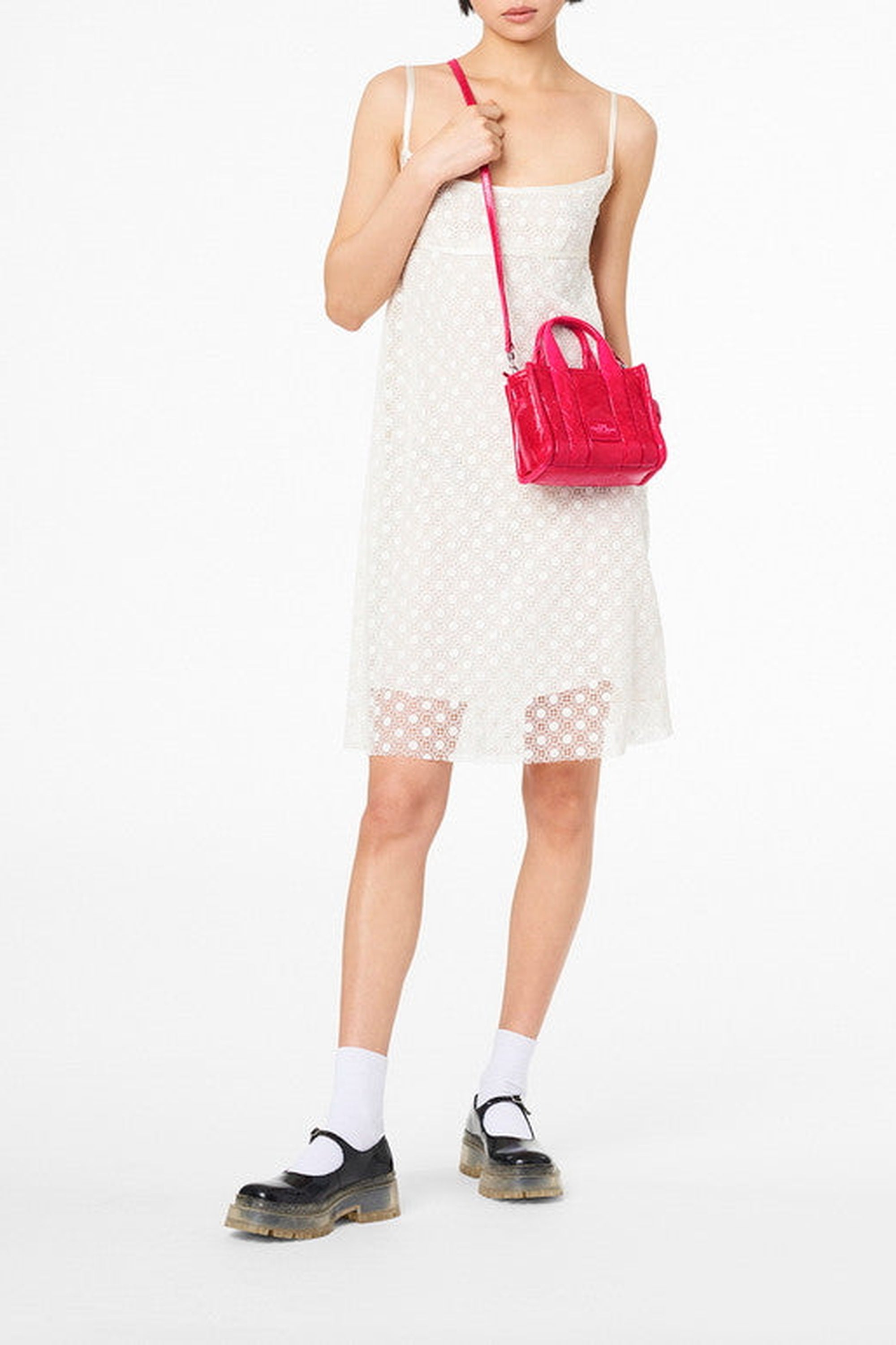 Petit sac à bandoulière The Tote Bag verni en cuir - Magenta