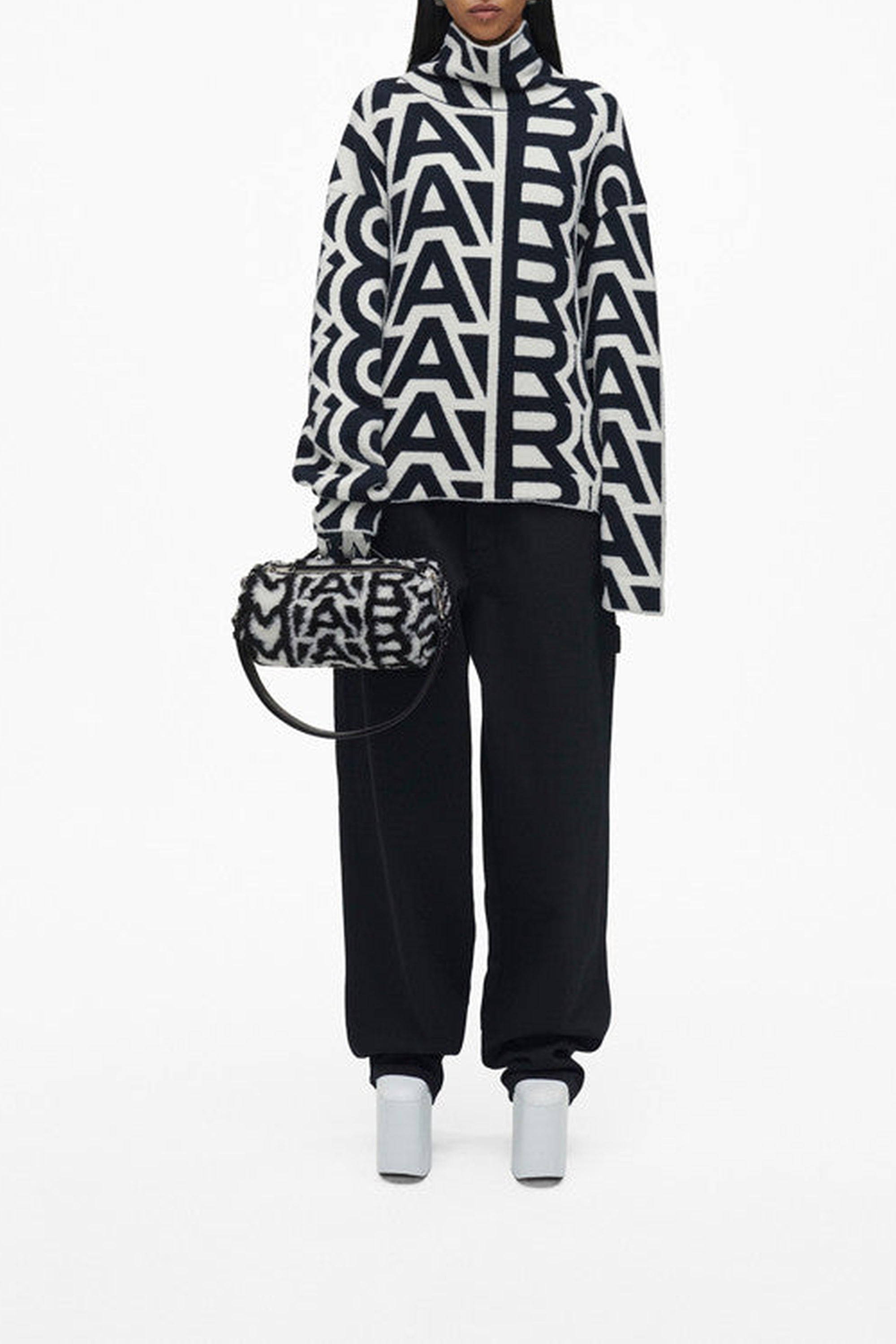 Sac The Duffle en fausse fourrure - Black & Ivory