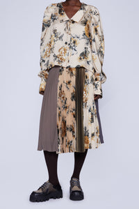 BLOUSE EN SOIE AVEC COL, MANCHES BOUFFANTES ET NŒUD