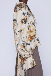 BLOUSE EN SOIE AVEC COL, MANCHES BOUFFANTES ET NŒUD