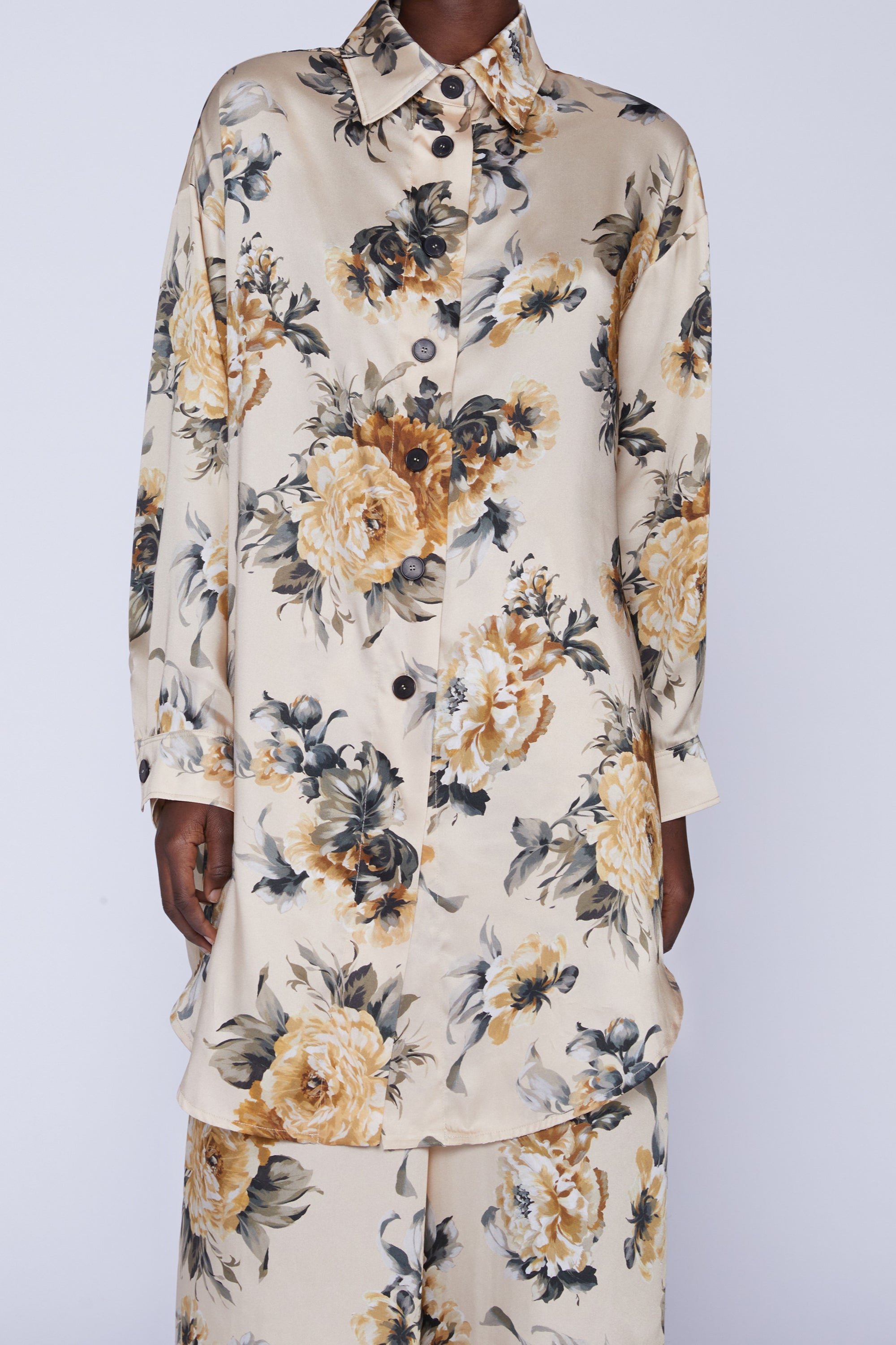 Chemise manches longues avec boutons en soie - Crema Fantasia