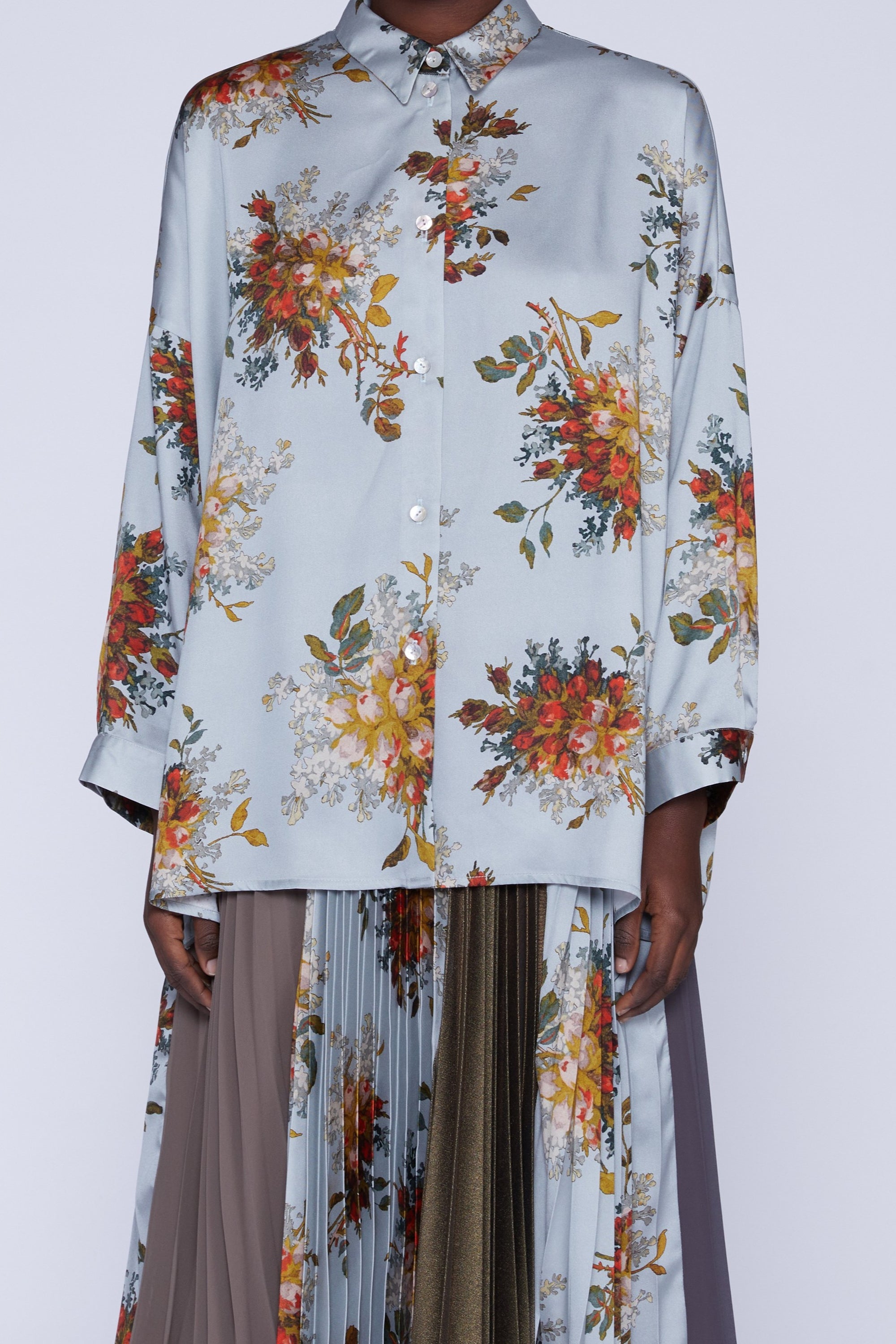 CHEMISE EN VISCOSE AVEC BOUTONS