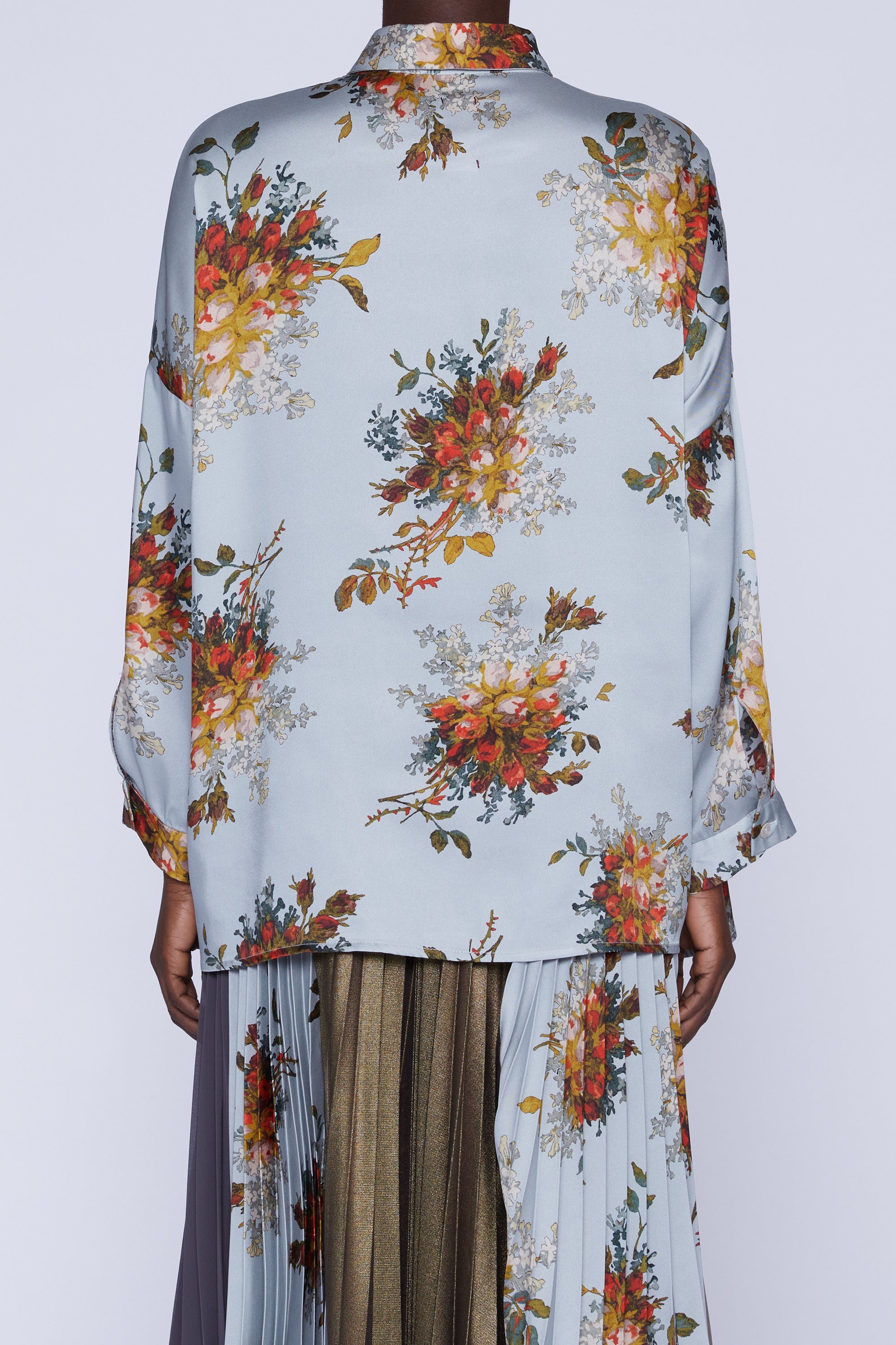 CHEMISE EN VISCOSE AVEC BOUTONS