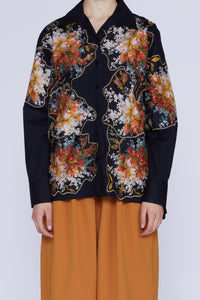 CHEMISE DE BASE NOIRE AVEC INSERTIONS IMPRIMÉ BOUQUET NOIR