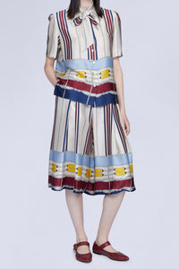 CHEMISE MANCHES COURTES IMPRIMÉ PASSEPOIL ET NŒUD AU COL