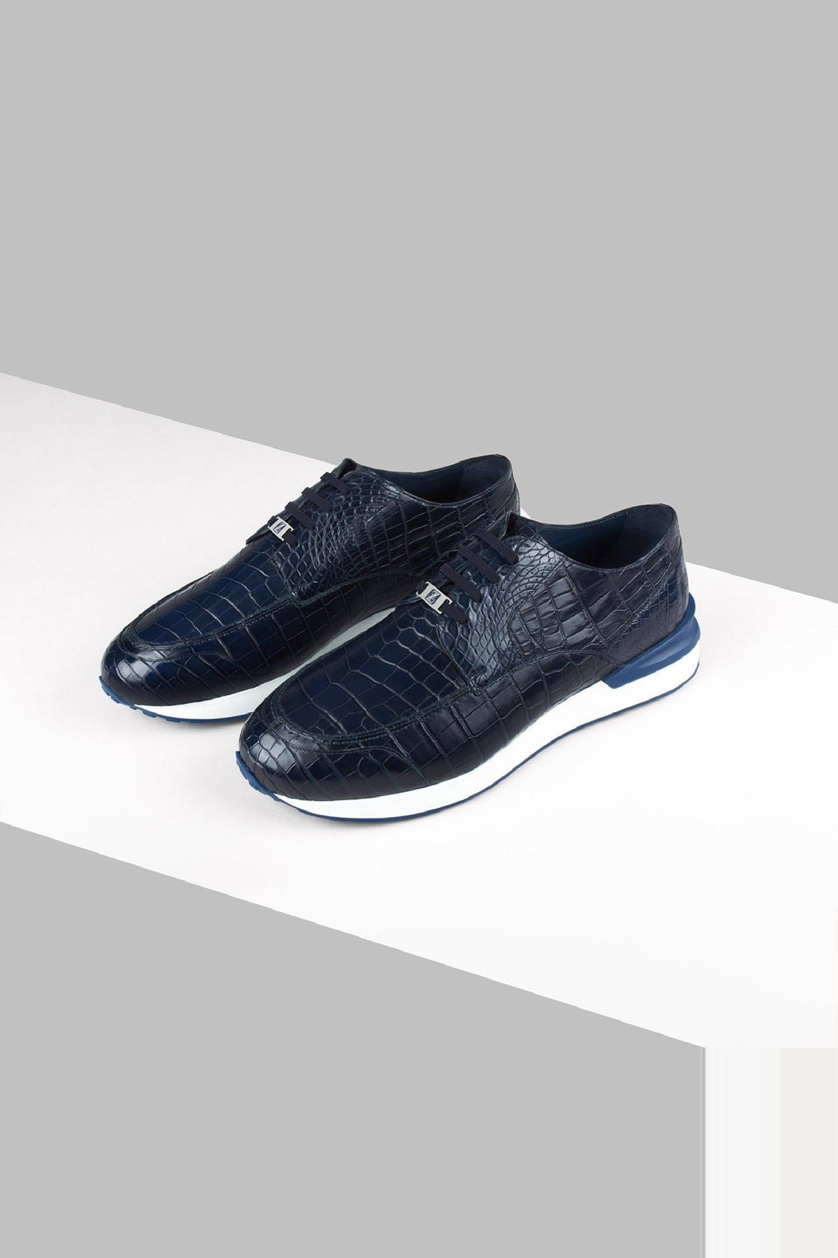 Sneakers basses en cuir précieux - Bleu & Blanc