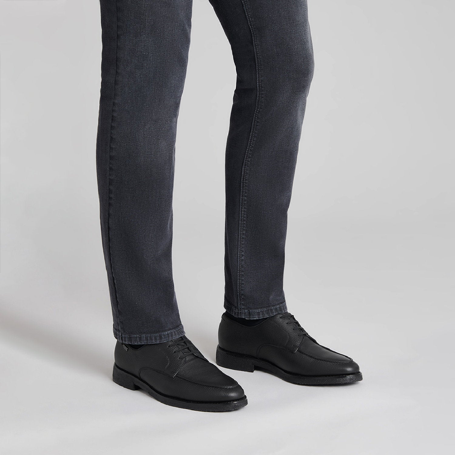 Derbies with metallic detail in exotic leather - Black