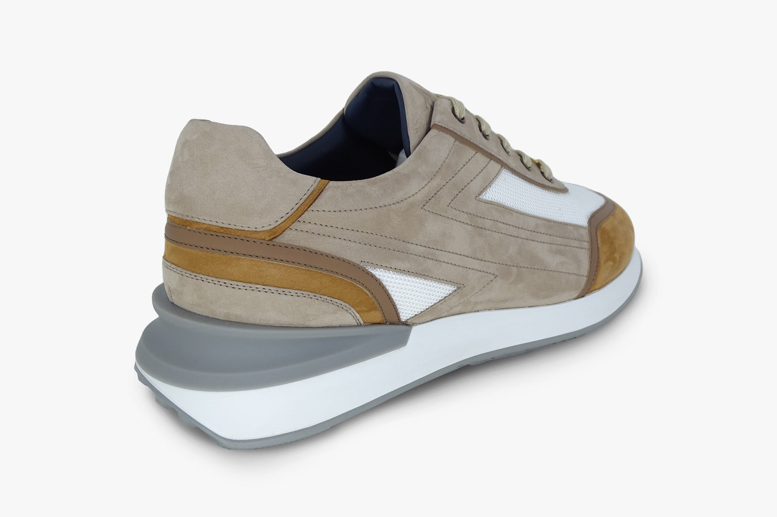 Baskets basses en daim - Beige & Marron